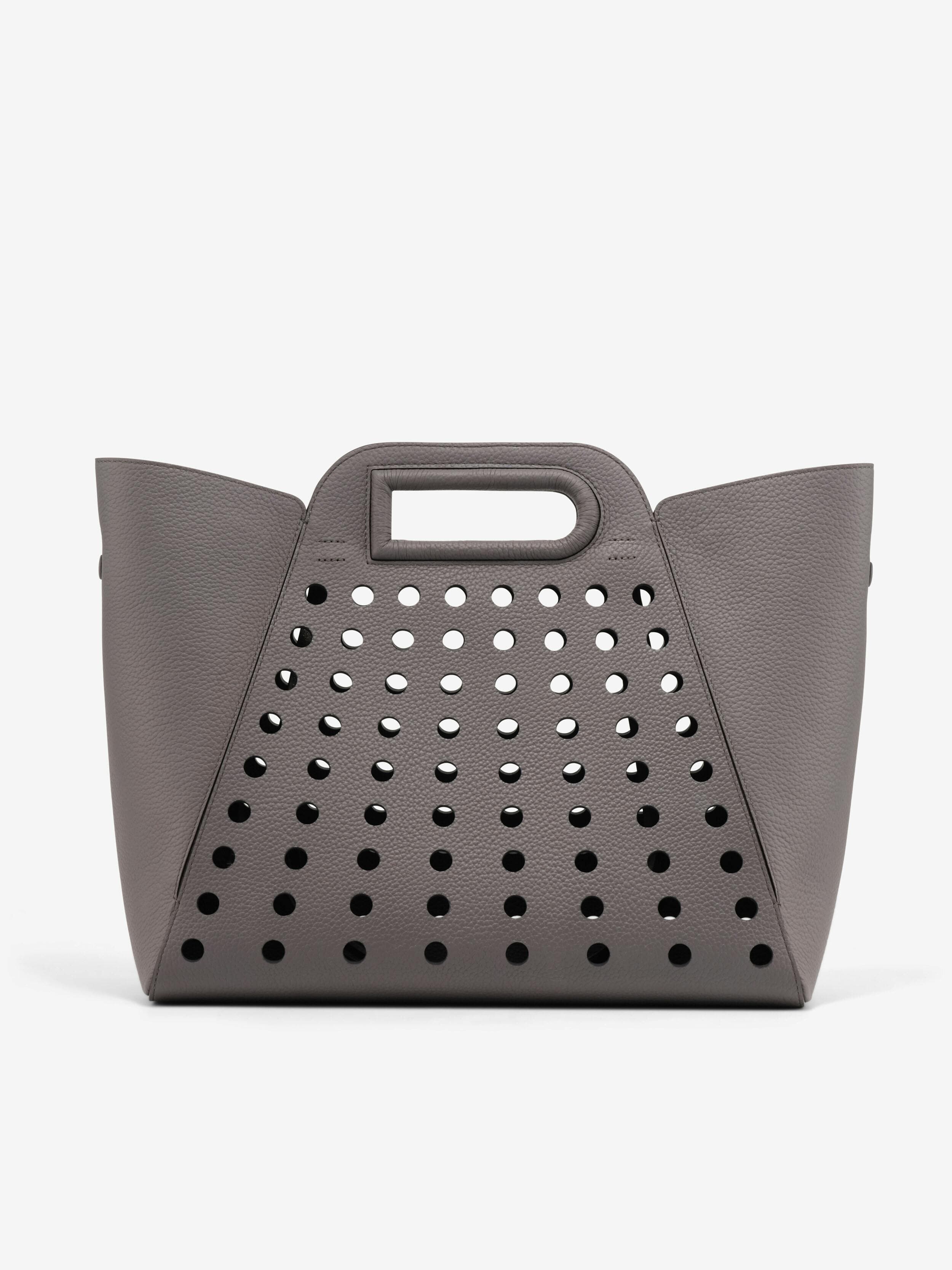 L' Airess MM — AA0691AQY0AZGPA
