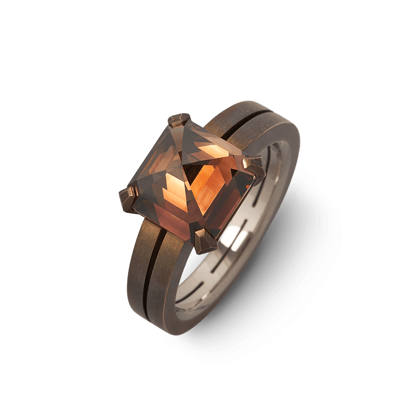 Diamond ring — diamond, bronze, white gold — 009525