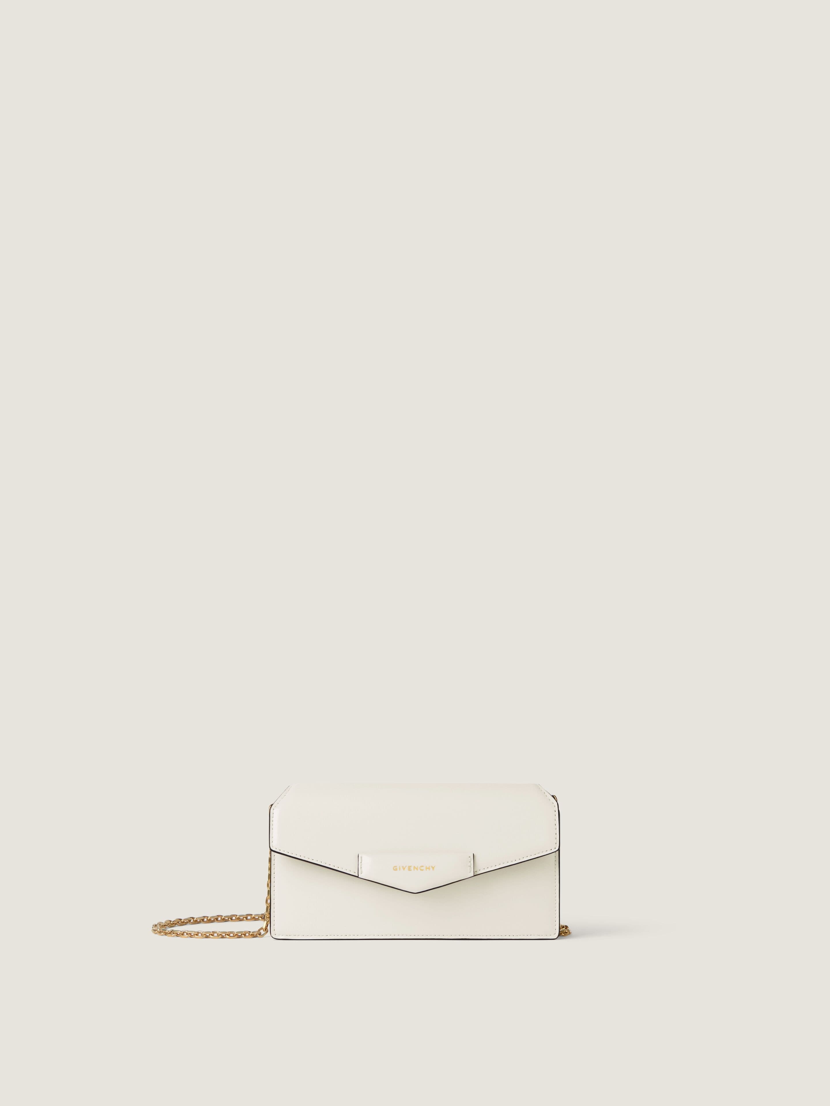 Antigona wallet on chain in Box leather — BB60RTB13A-105