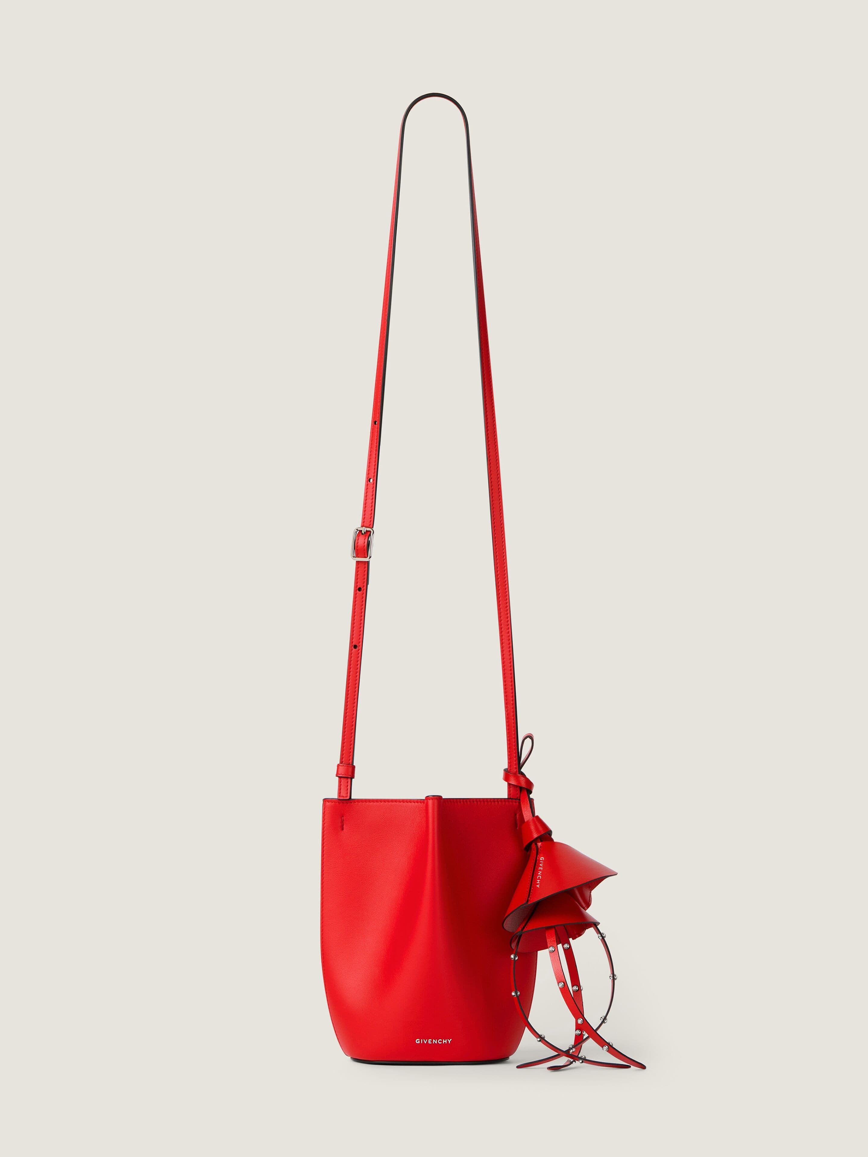 Nano Snap bucket bag in grained leather — BB60QTB2FK-699