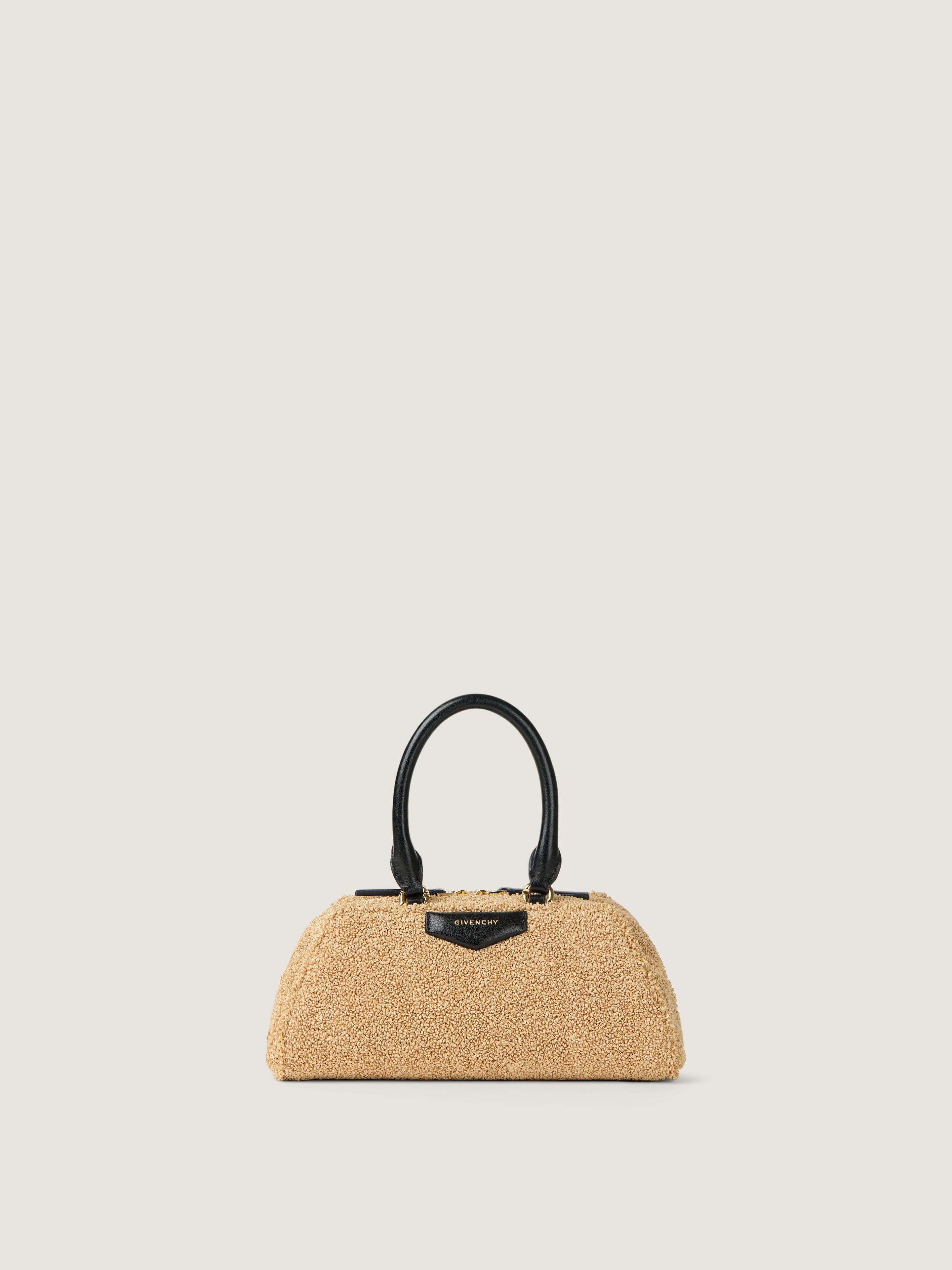 Mini Antigona East-West bag in sponge raffia — BB5146B2GM-101