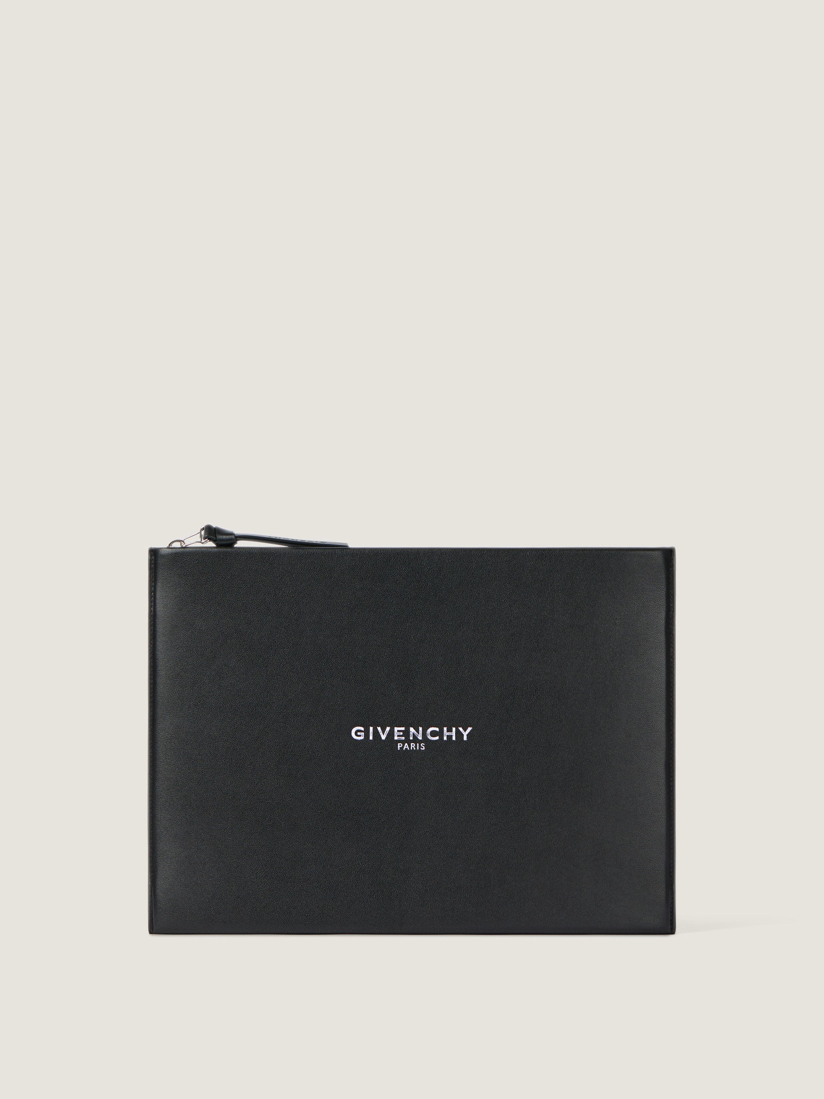 Antigona Stamped large pouch in leather — BK60FXK21L-001