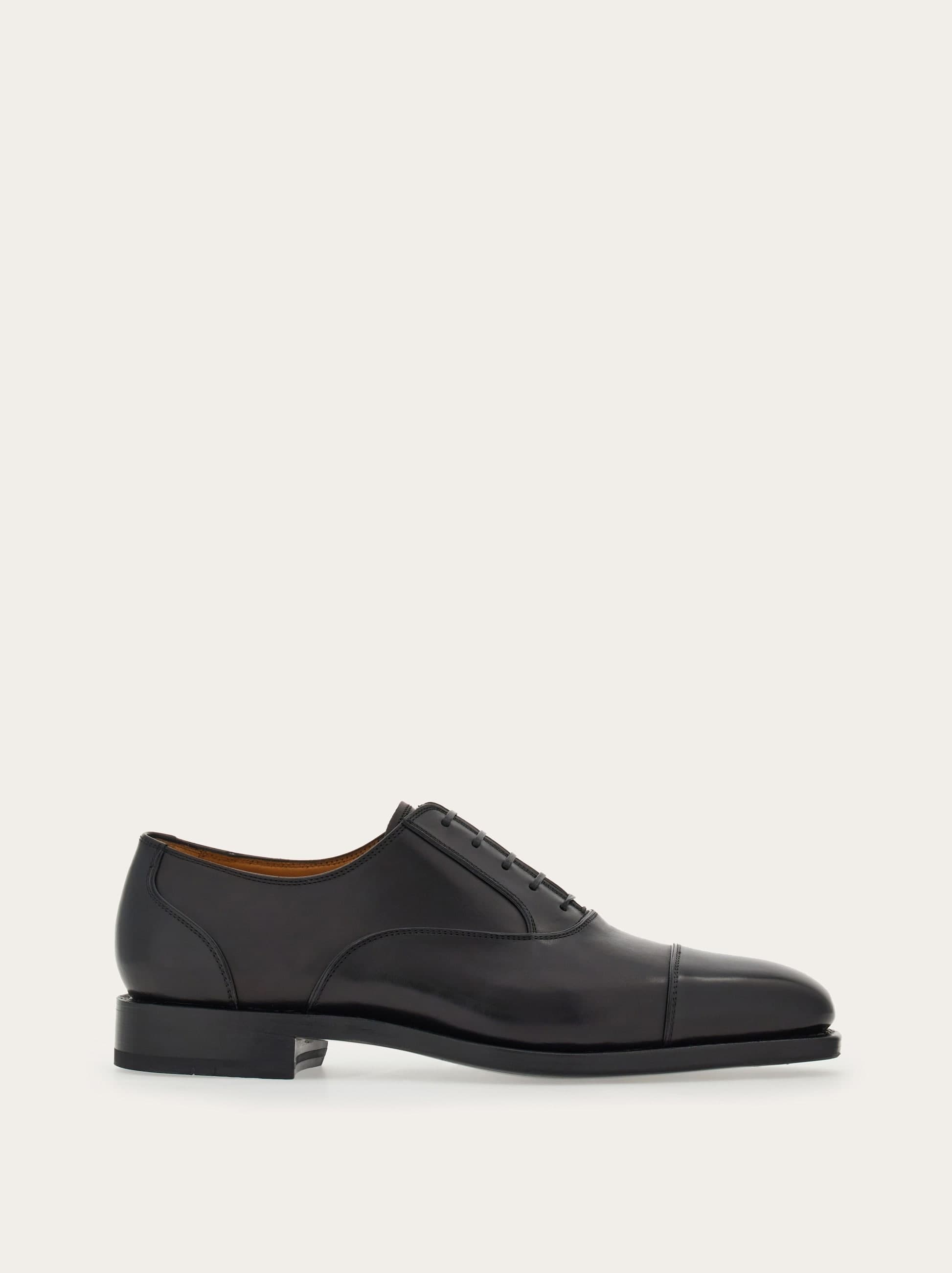 Tramezza Oxford with toe cap — 762366