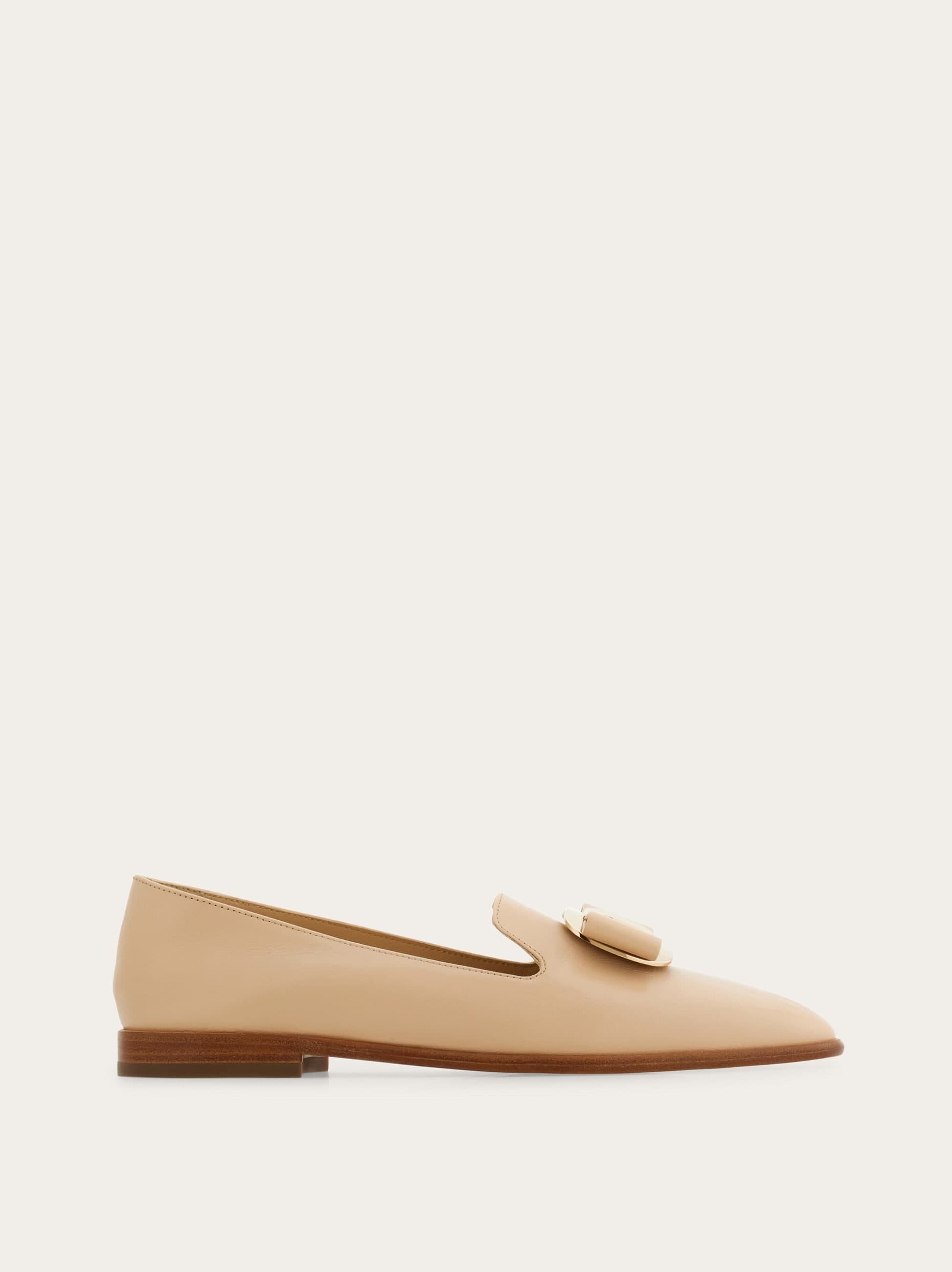 New Vara plate loafer — 779202