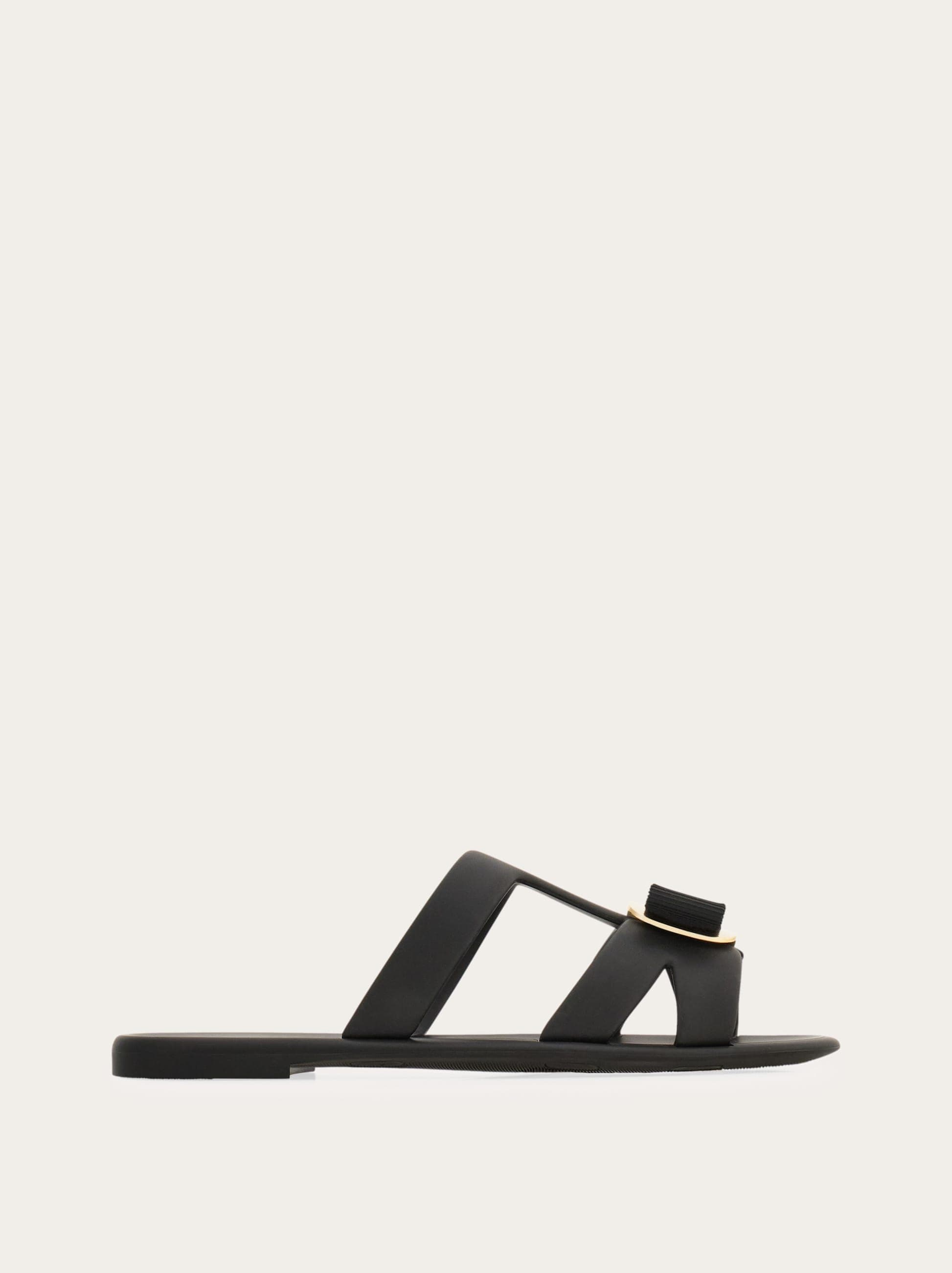 New Vara plate strappy slide — 779972