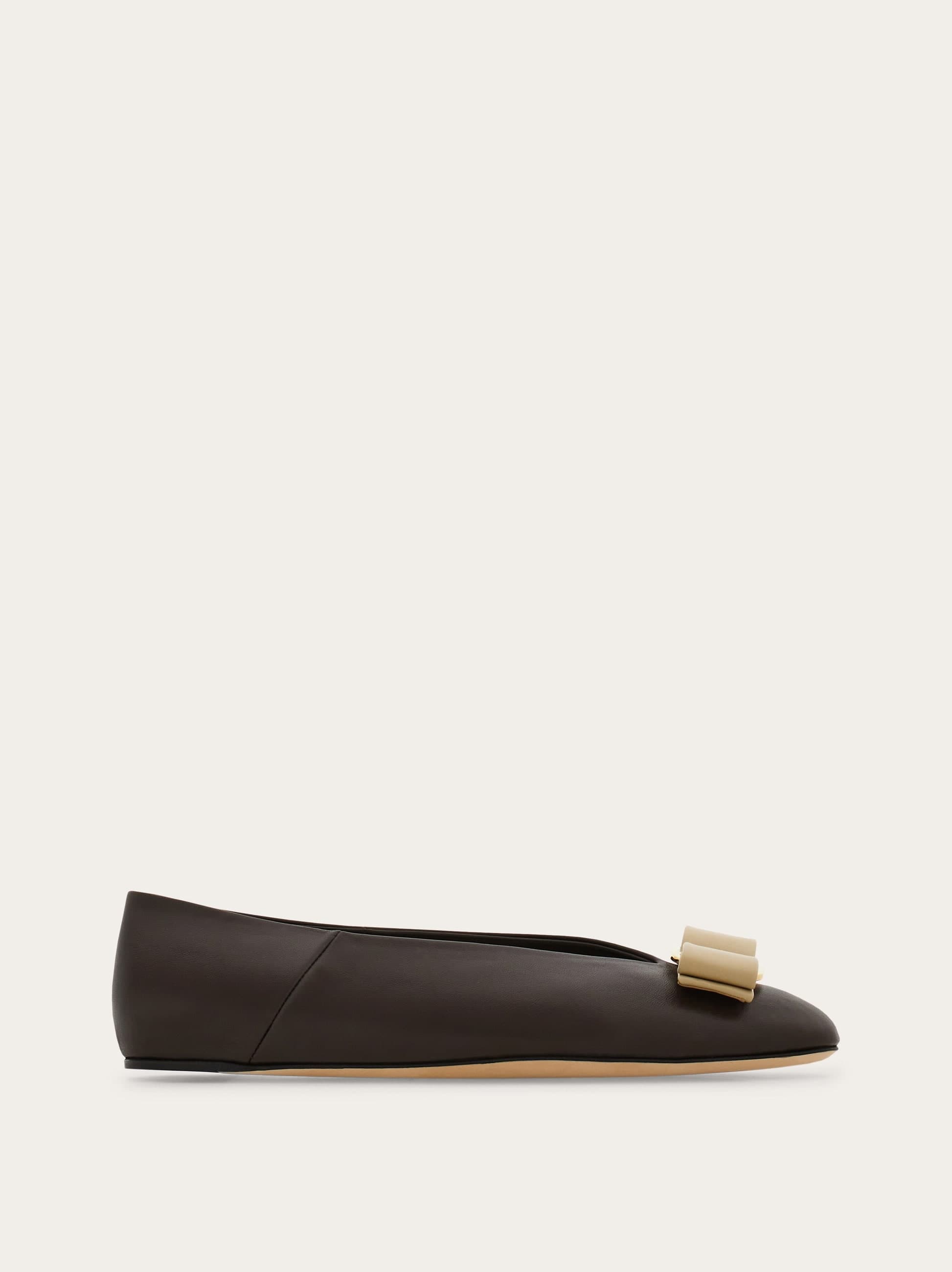 Vara bow ballet flat — 782100