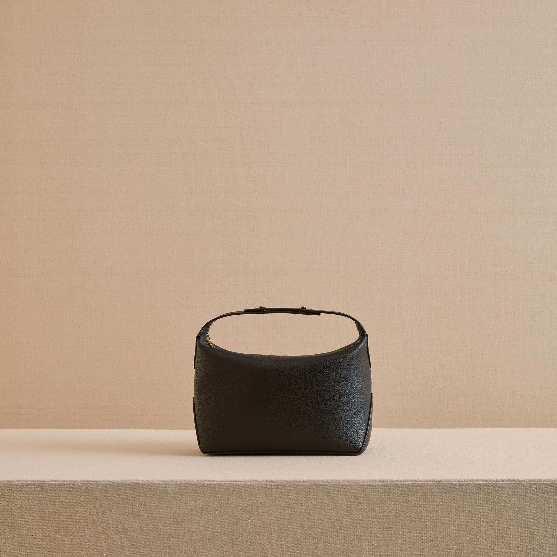 Mason 24 — W490437GBLK