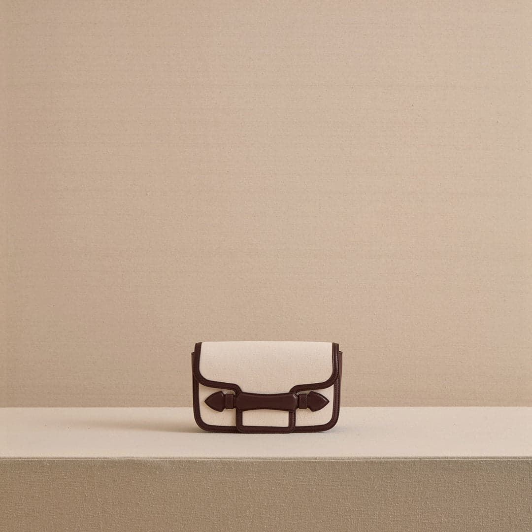 Romy Clutch — W496608NCH