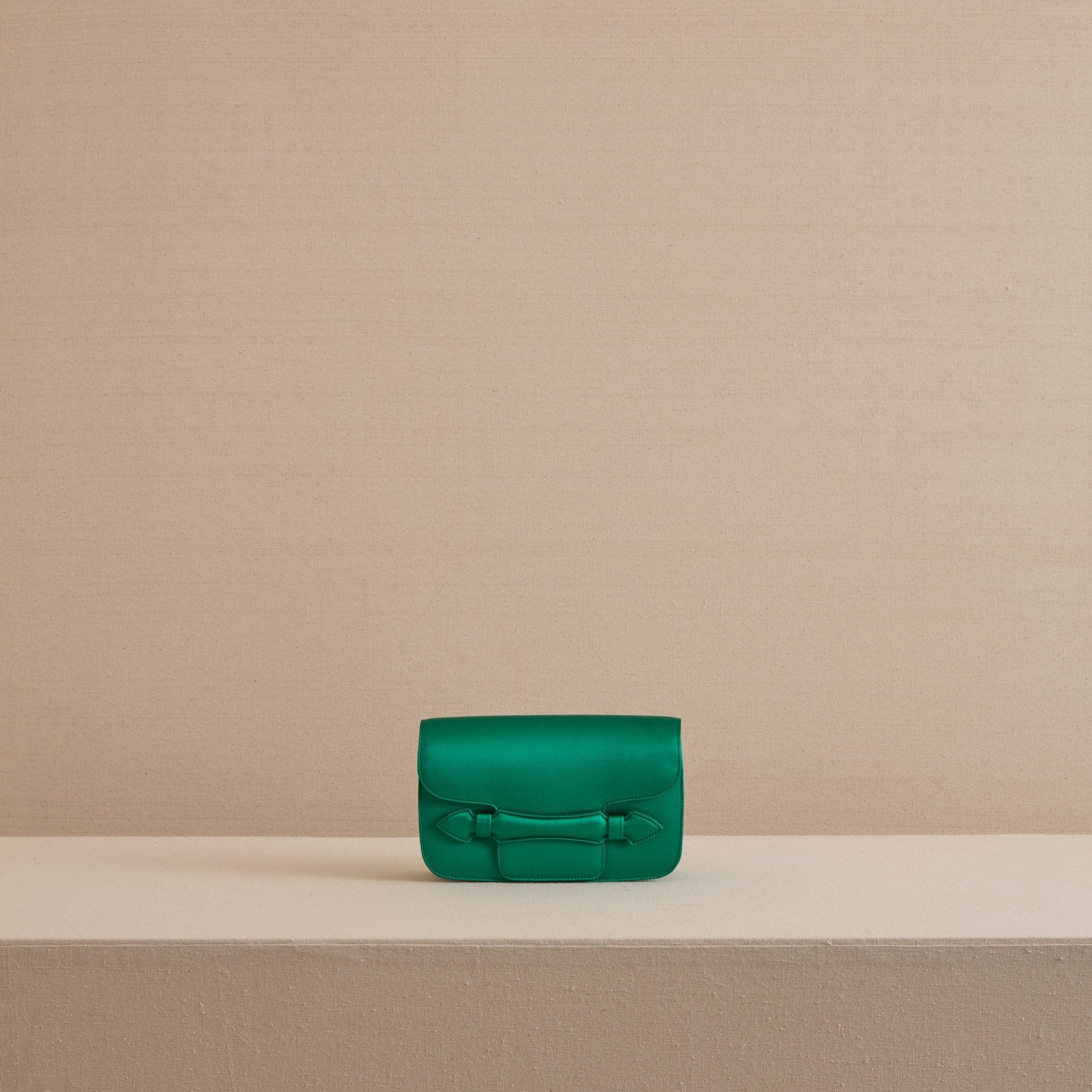 Romy Clutch — W496337EMR