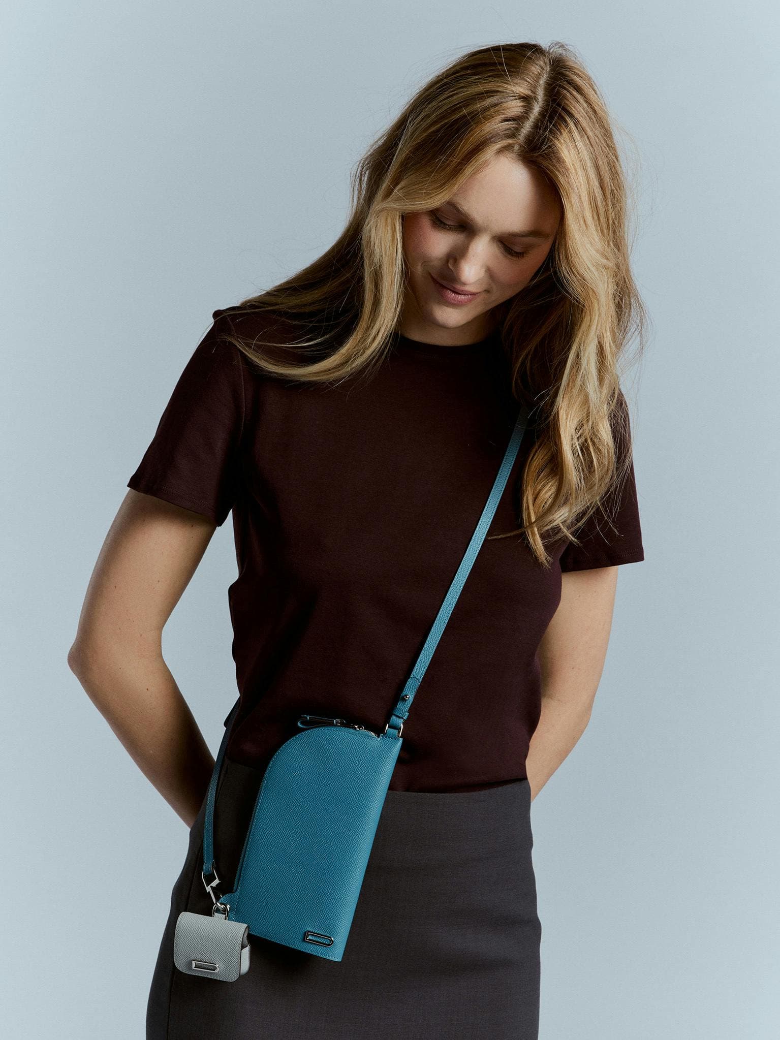 Vagabond Phone Pouch — AB0683BKN0BOJPA