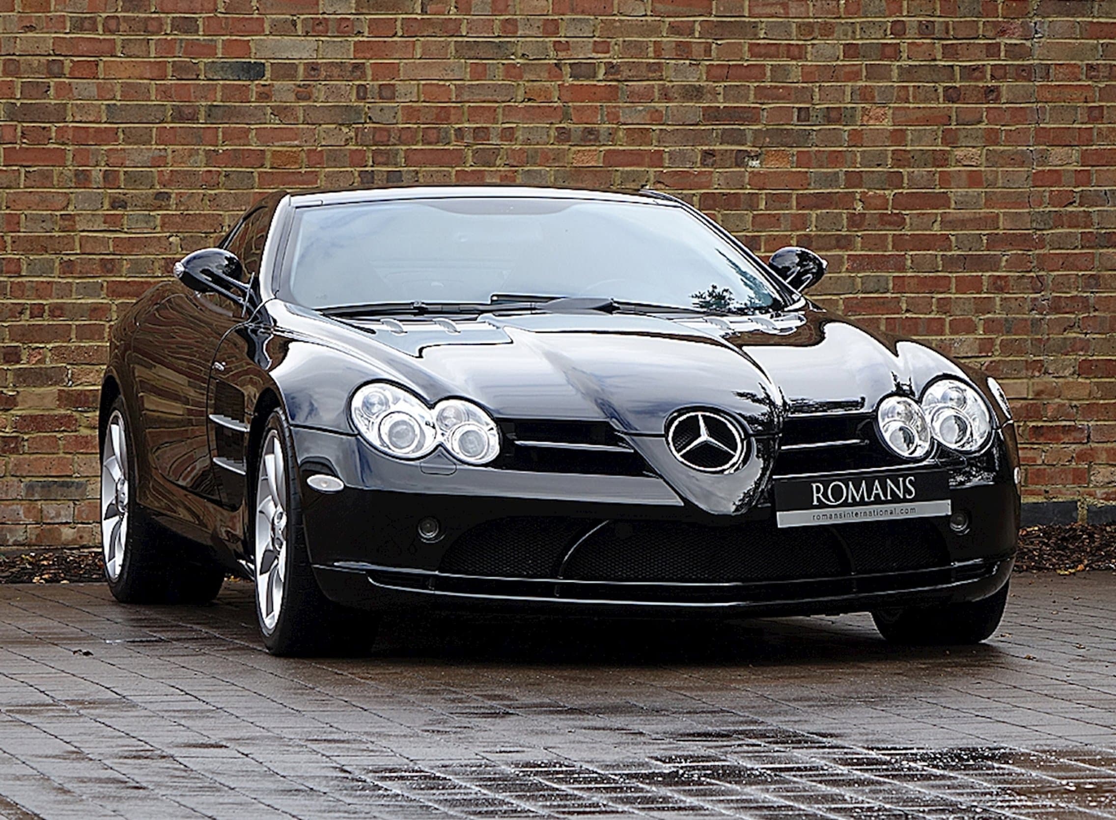 SLR McLaren — Crystal Galaxite Black