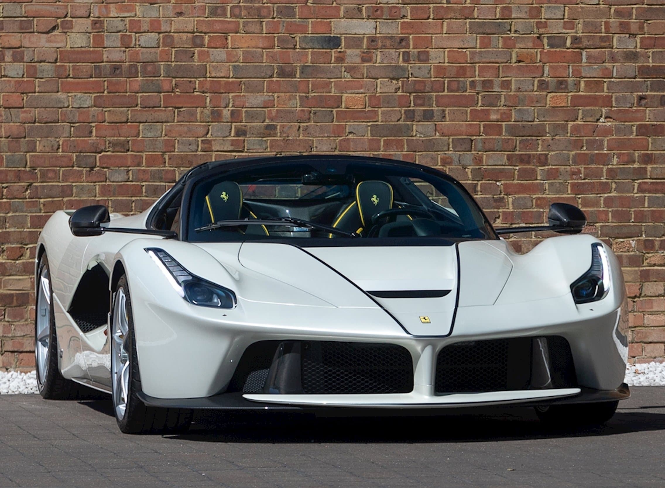 LaFerrari Aperta — Bianco Italia
