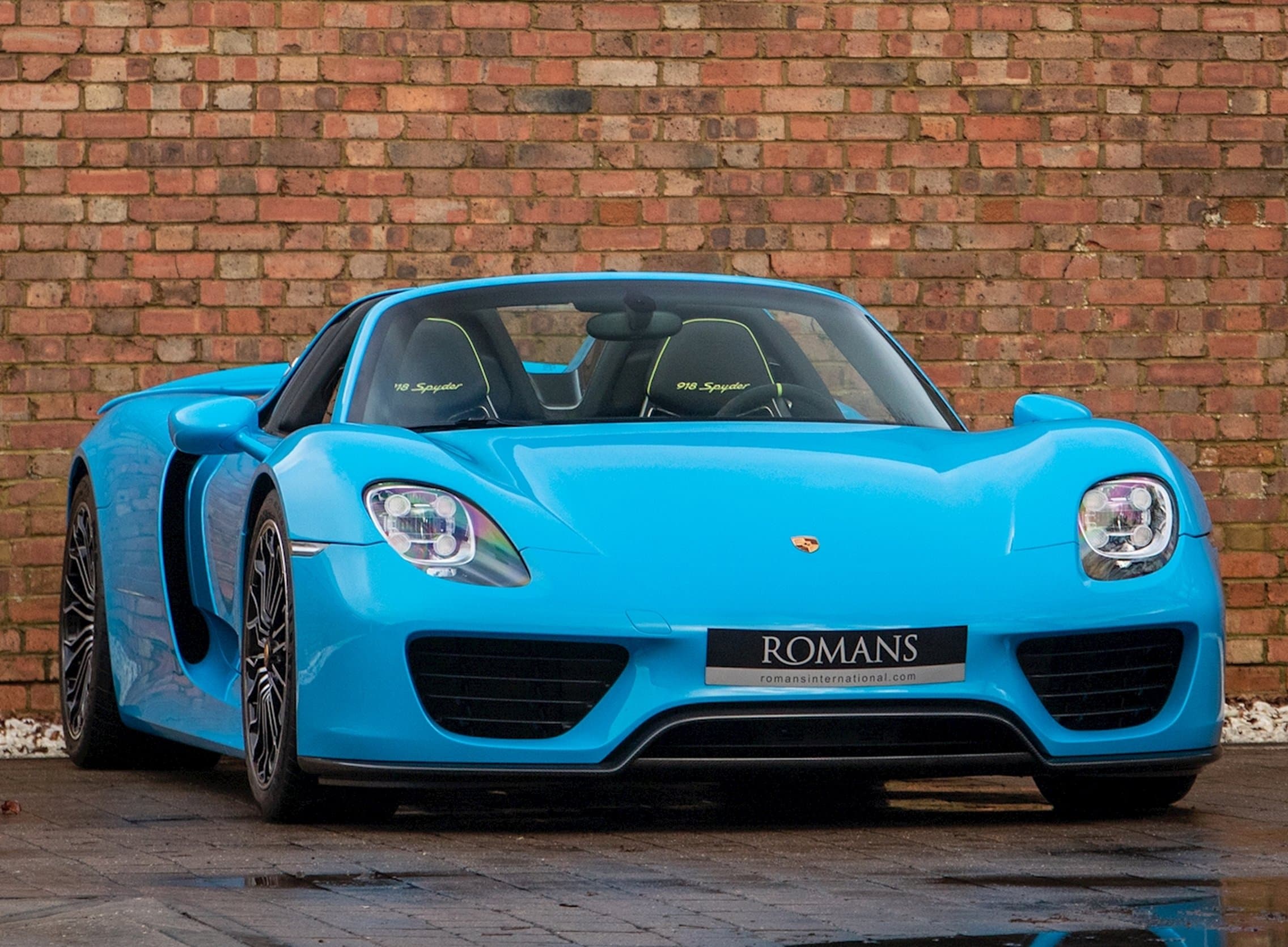 918 Spyder — Riviera Blue