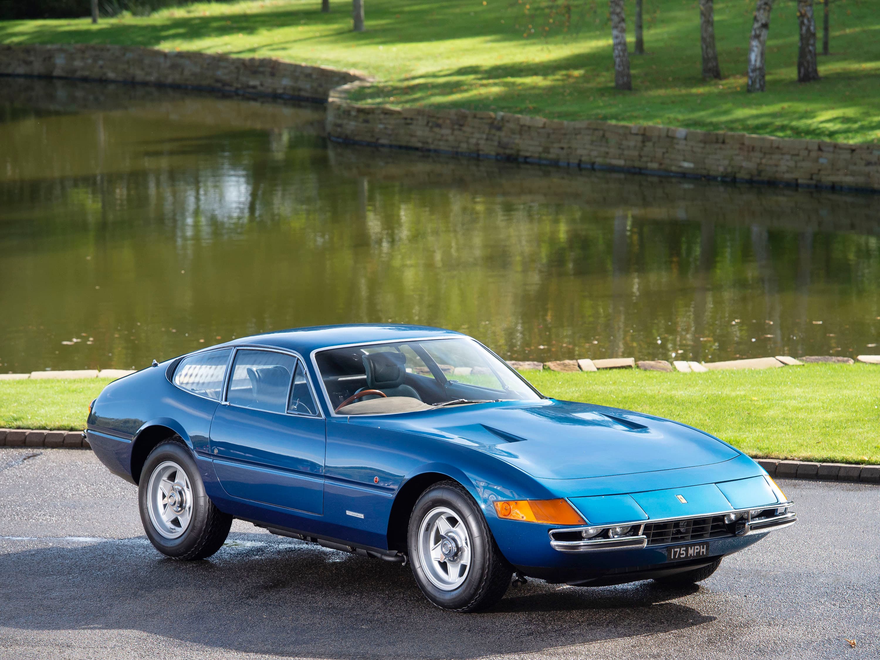 1973 365 GTB/4 Daytona — Blu Met Dino