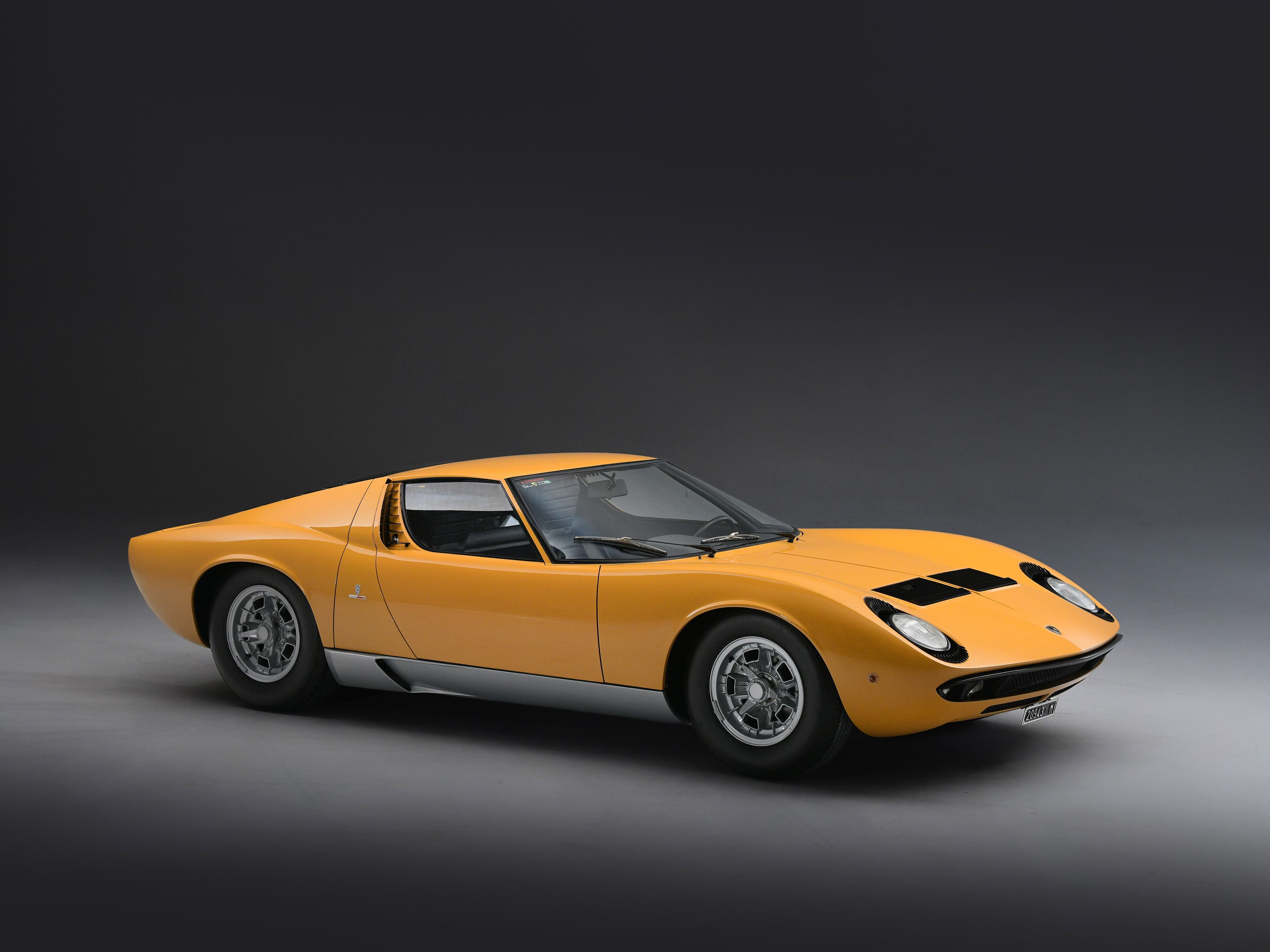 1967 Miura P400 — Giallo Miura