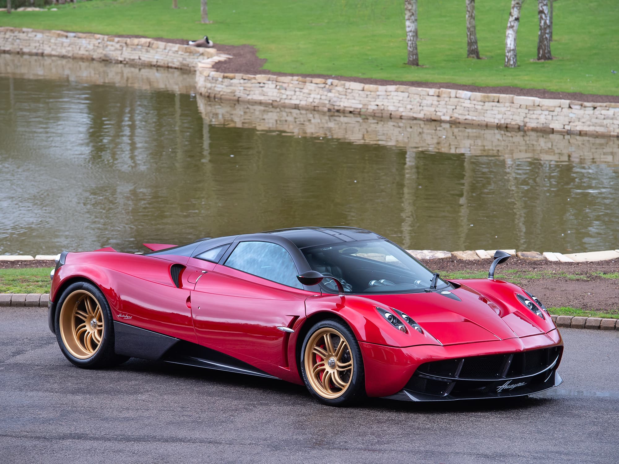 2013 Huayra — Dubai Red & Carbon