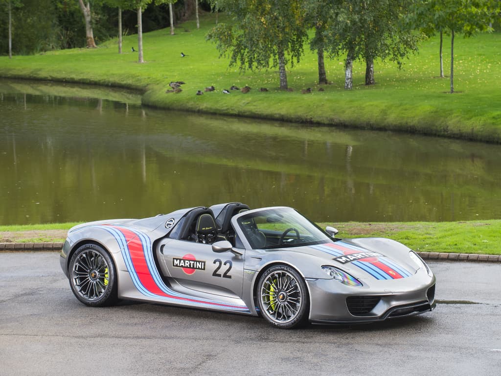 2015 918 Spyder — Liquid Metal Silver