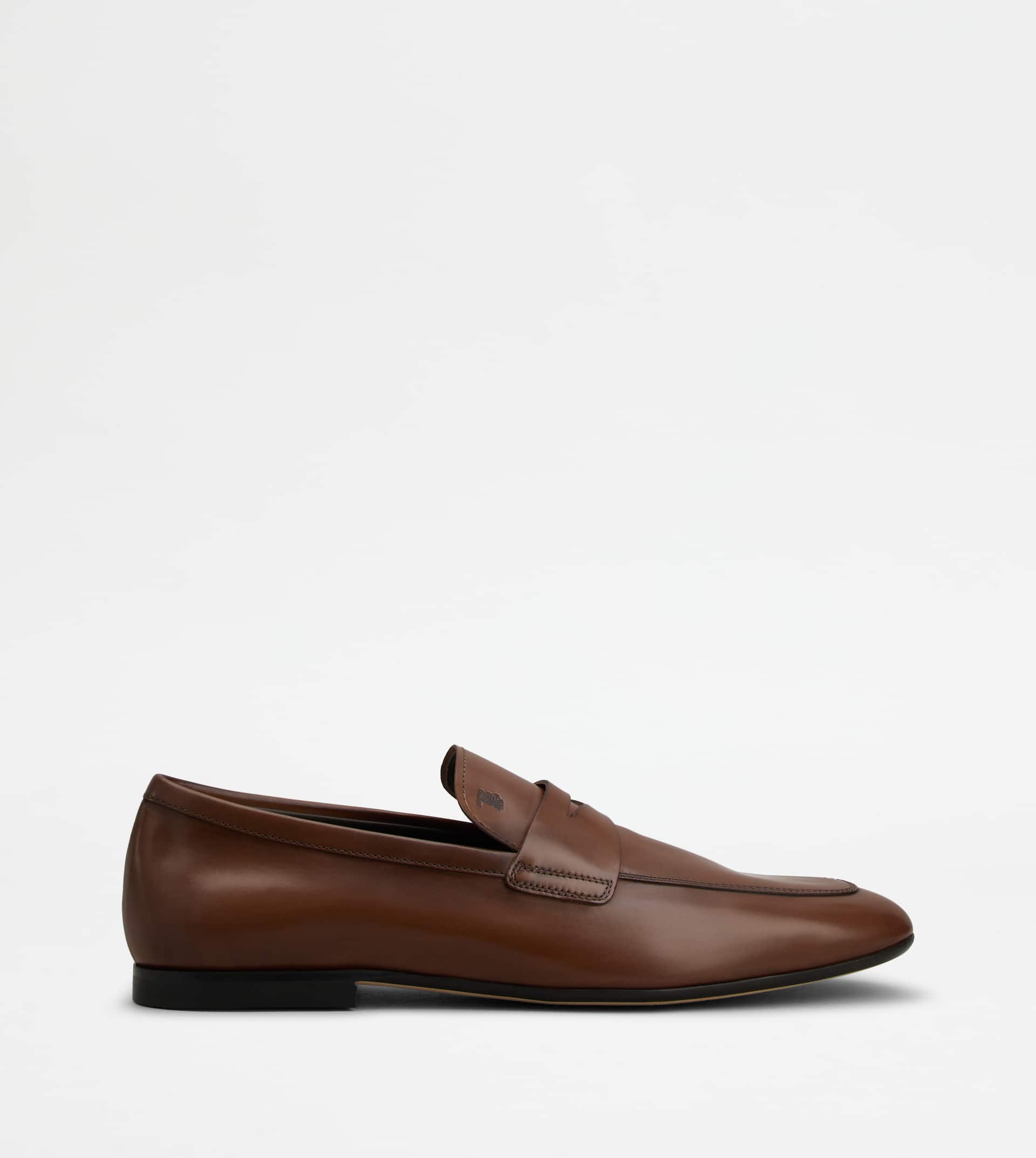 Loafers in Leather — Brown — XXM38K0GG10NF5S607
