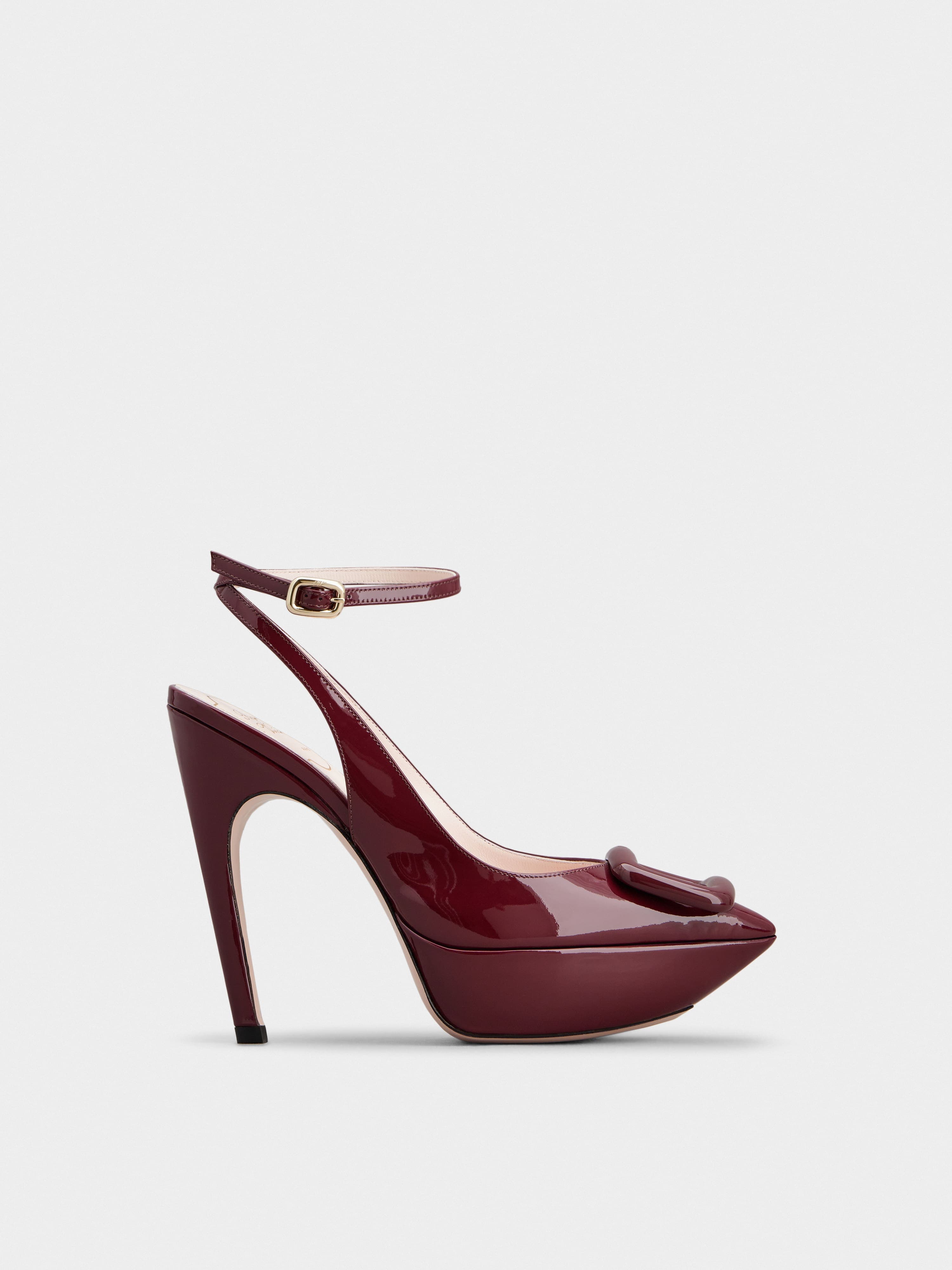 Viv' Choc Lacquered Buckle Slingback Pumps in Patent Leather — RVW70535740D1PR816