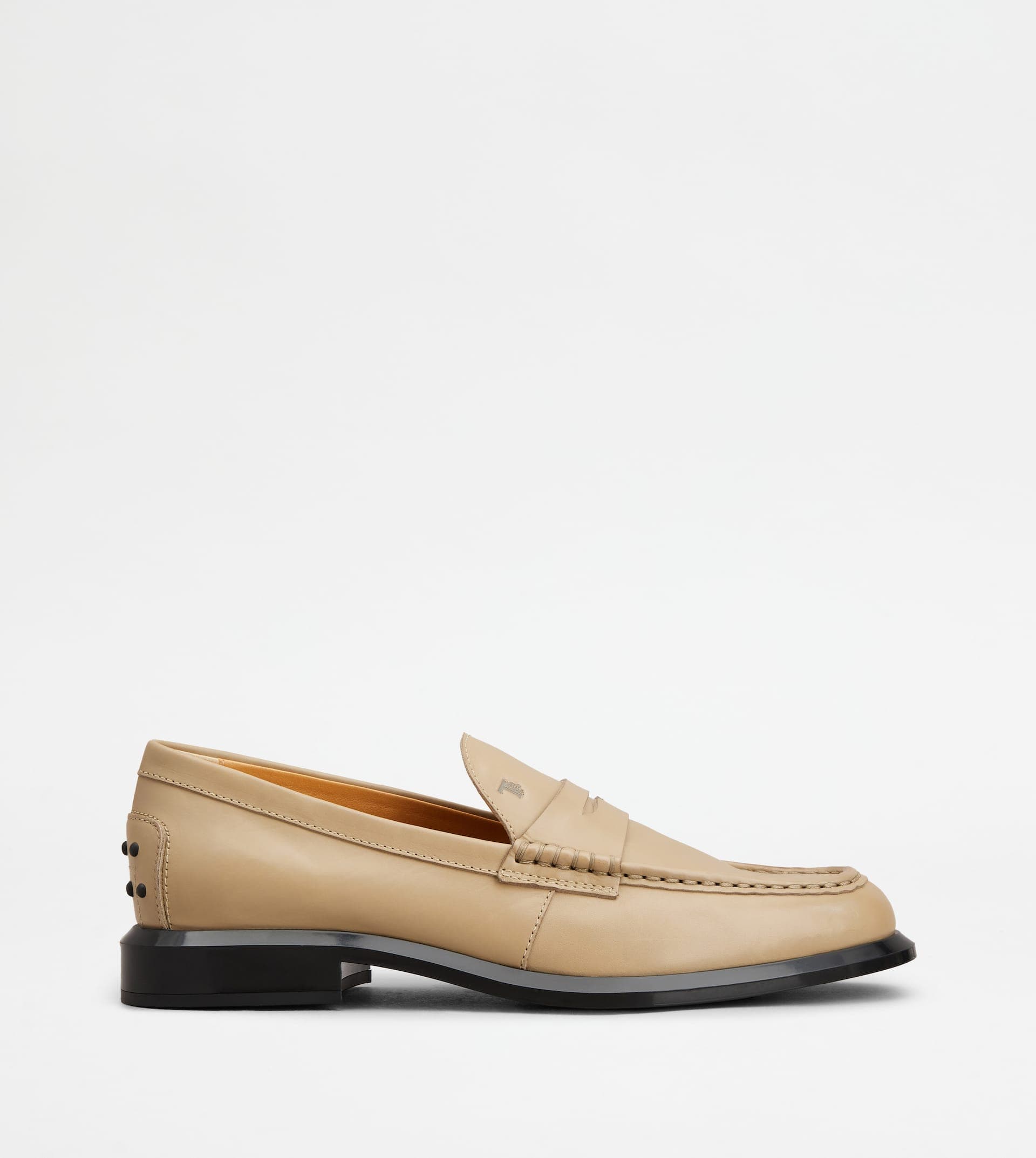Loafers in Leather — Beige — XXW66K0GP60MDLC803