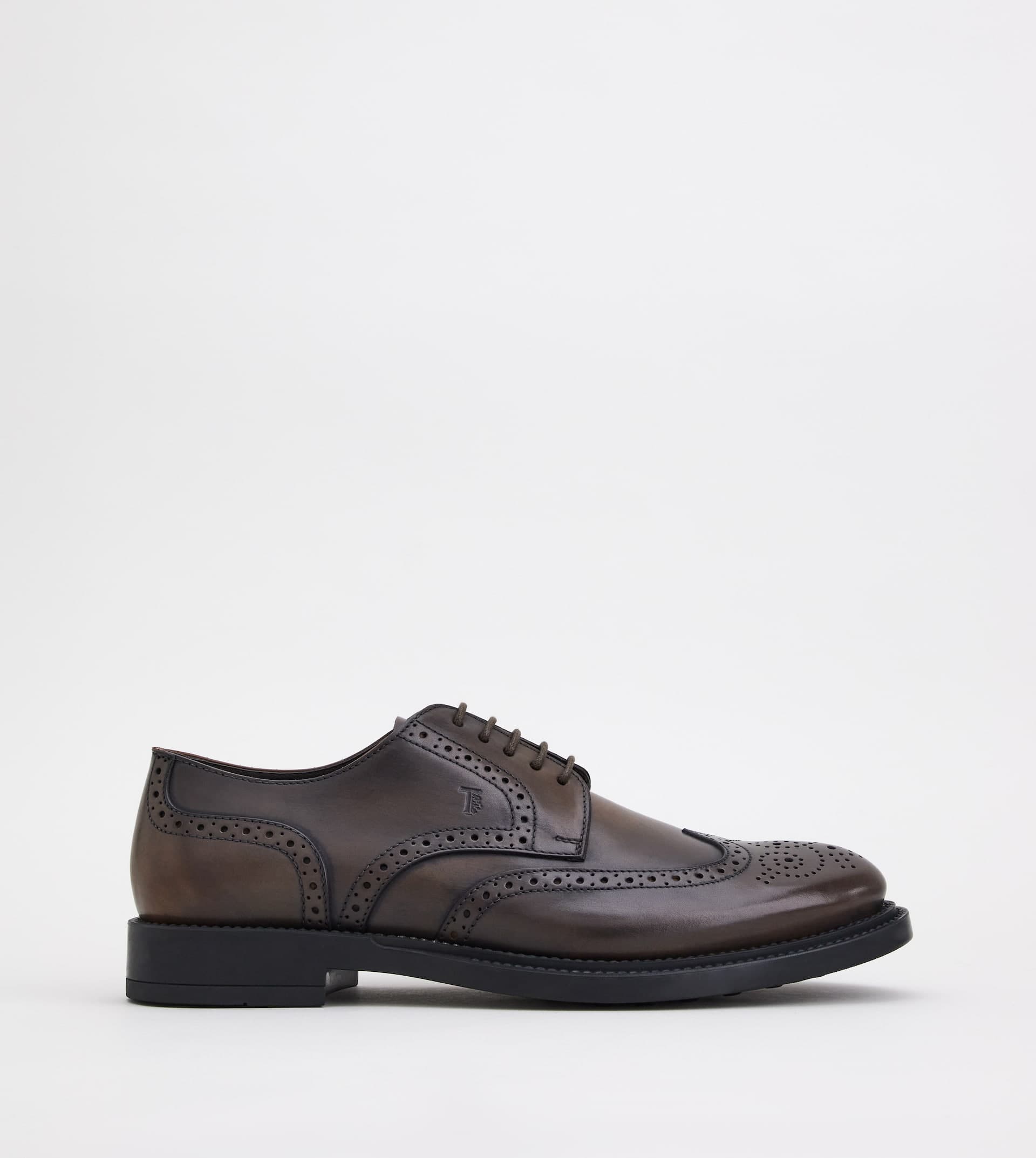 Lace-ups in Leather — Brown — XXM62C00C10D9CS801