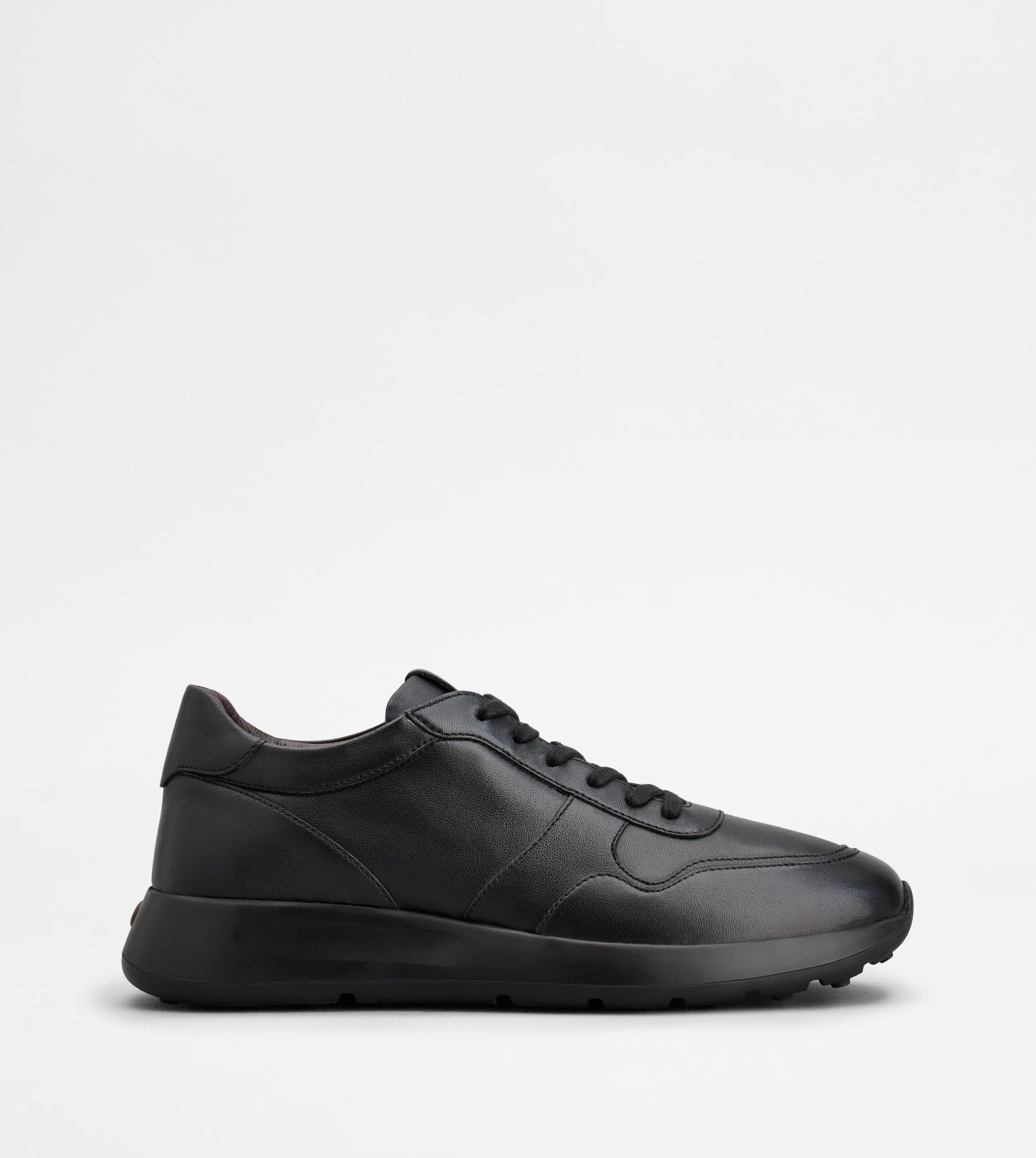 Sneakers in Leather — Black — XXM79K0Z280LE99999