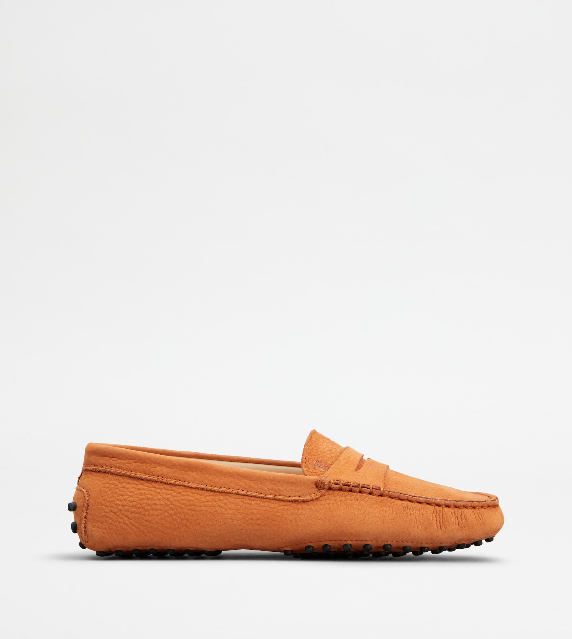 Gommino Driving Shoes in Nubuck — Orange — XXW00G00010S7JG804