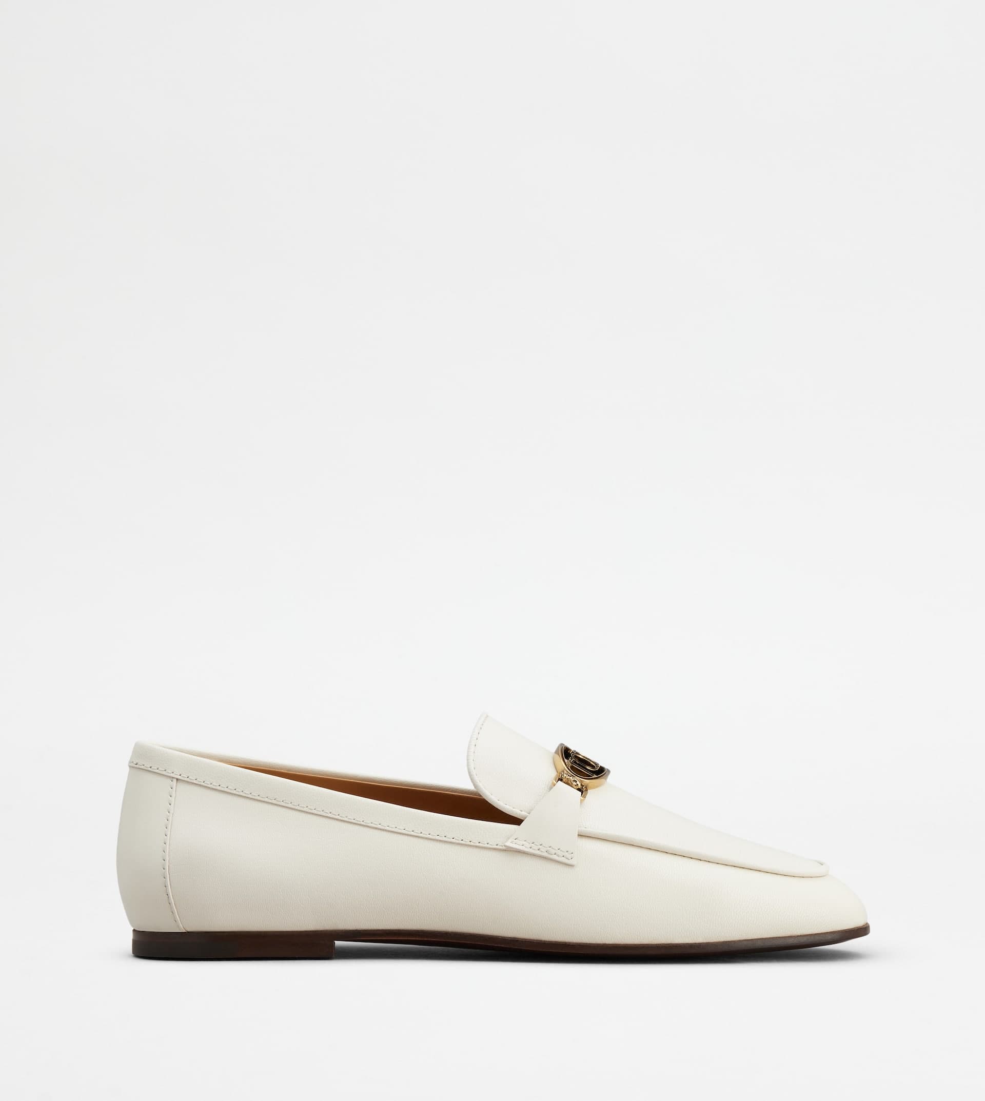 Loafers in Leather — Off white — XXW79A0IL10TRPC016