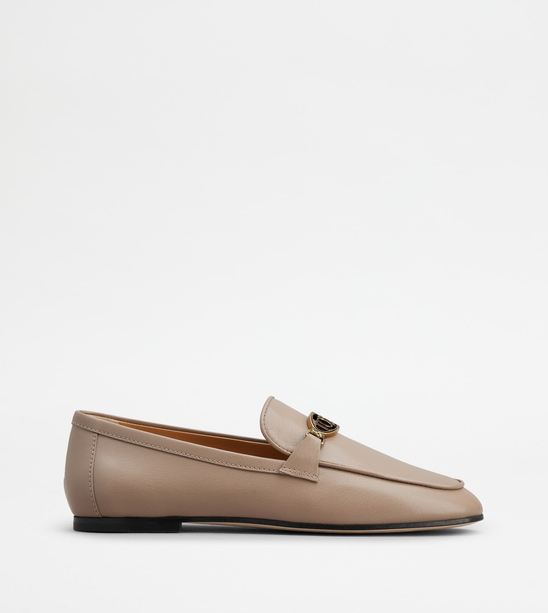 Loafers in Leather — Beige — XXW79A0IL10TRPC413
