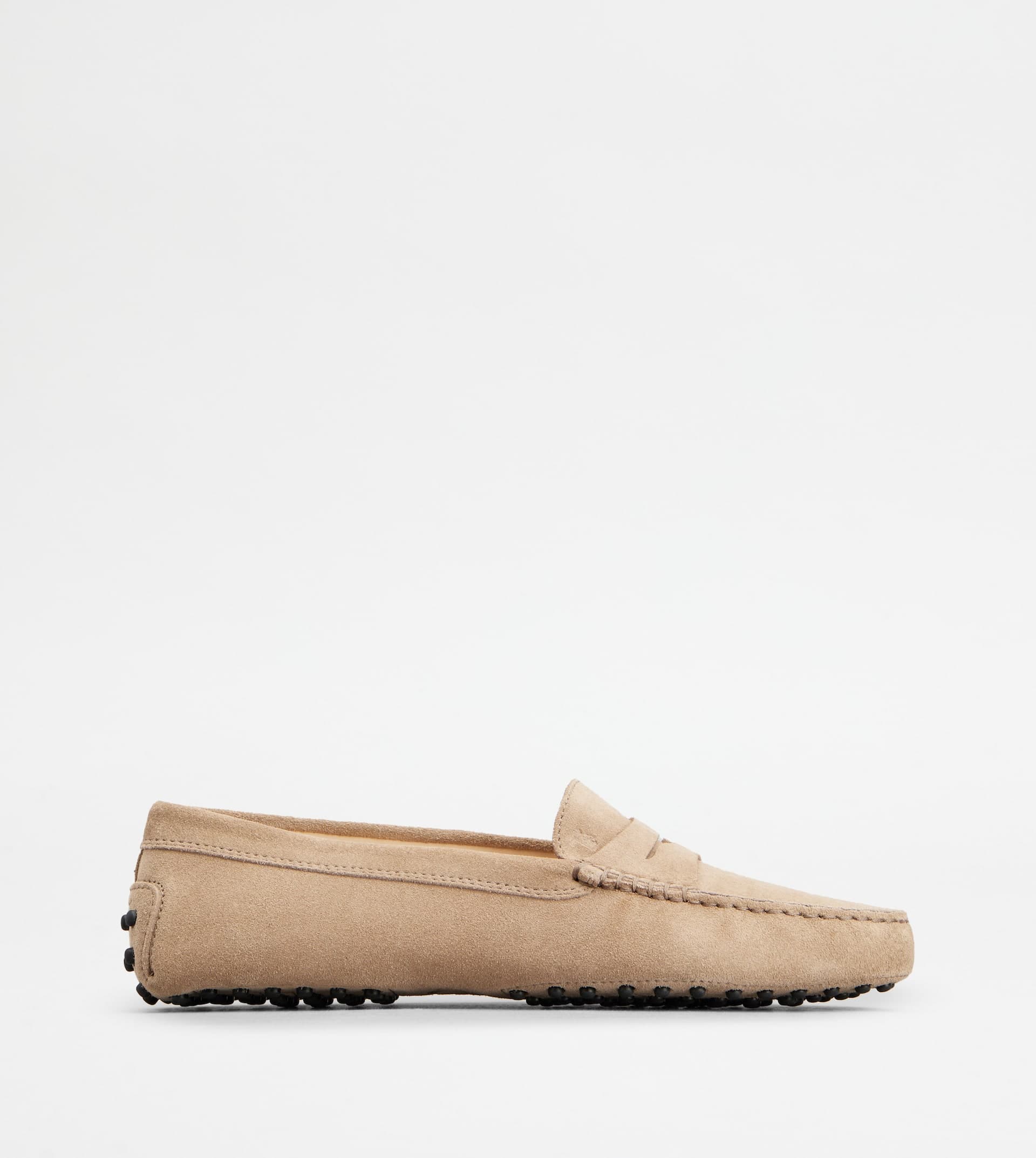 Gommino Driving Shoes in Suede — Beige — XXW00G00010RE0S812