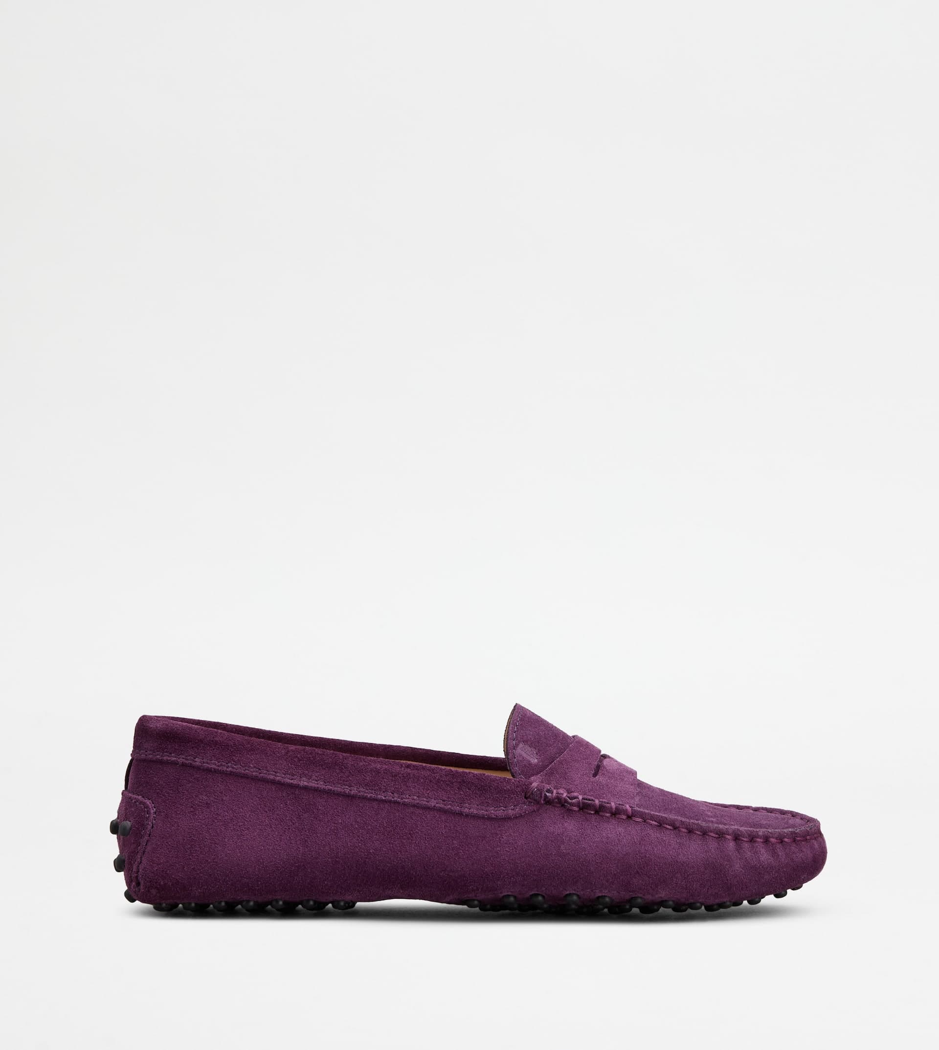 Gommino Driving Shoes in Suede — Violet — XXW00G00010RE0L232