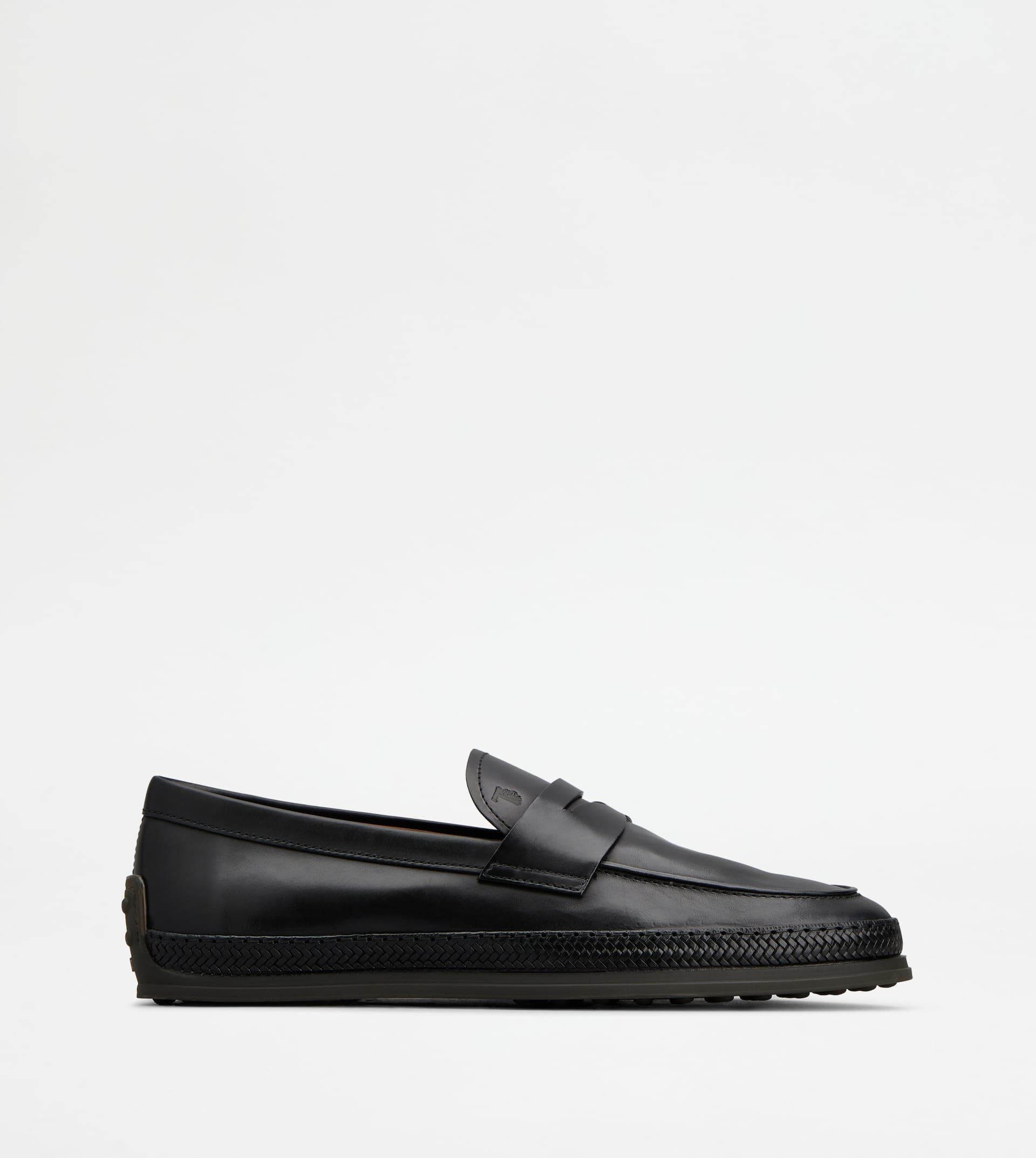 Loafers in Leather — Black — XXM07L0FQ80NF5B999