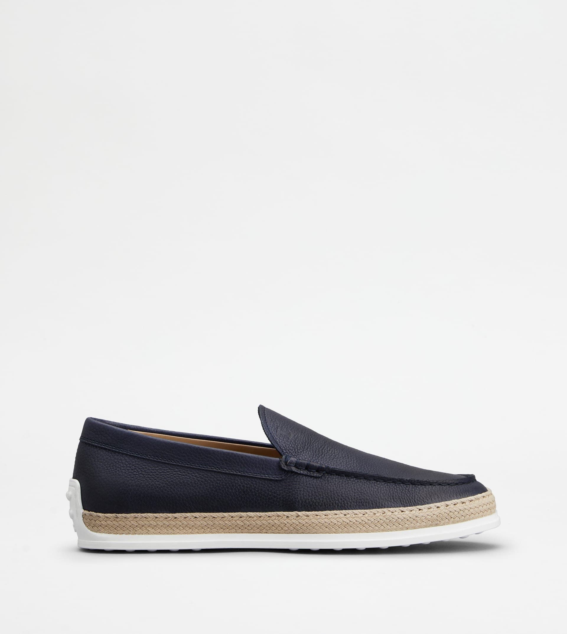Slipper Loafers in Leather — Blue — XXM0TV0AJ30S5PU820