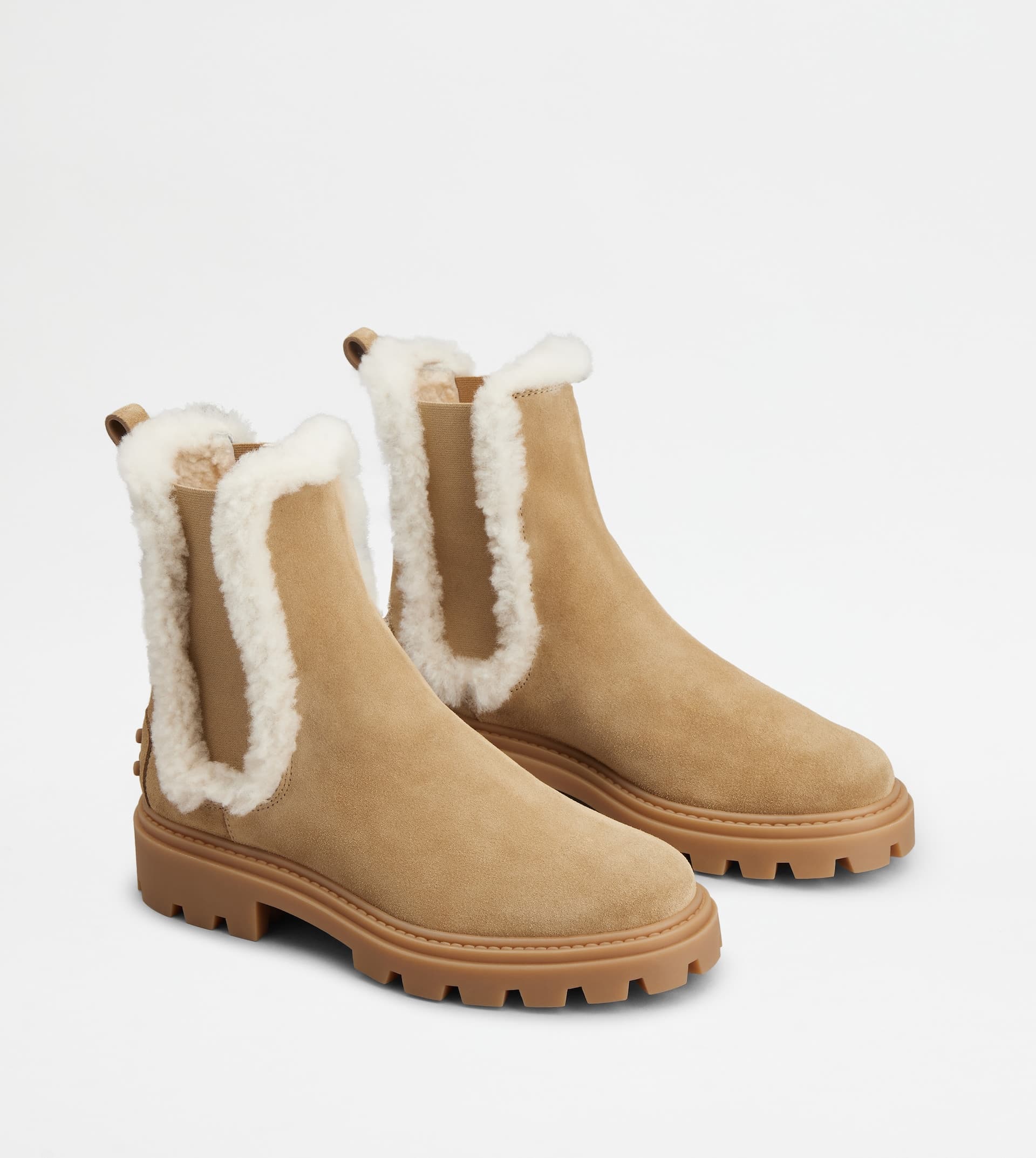 Chelsea Boots in Suede and Sheepskin — Brown — XXW08J0GJ90RE0C801
