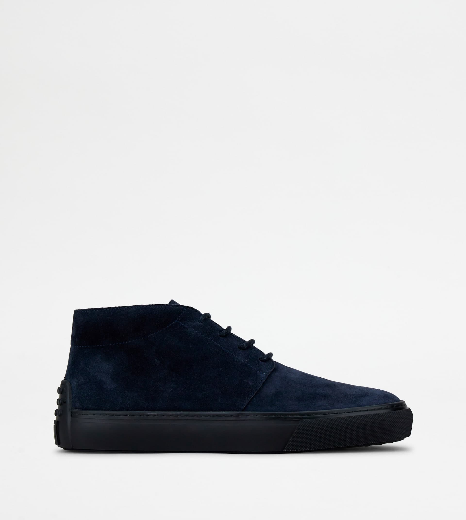 Desert Boots in Suede — Blue — XXM03E0EA50RE0U805