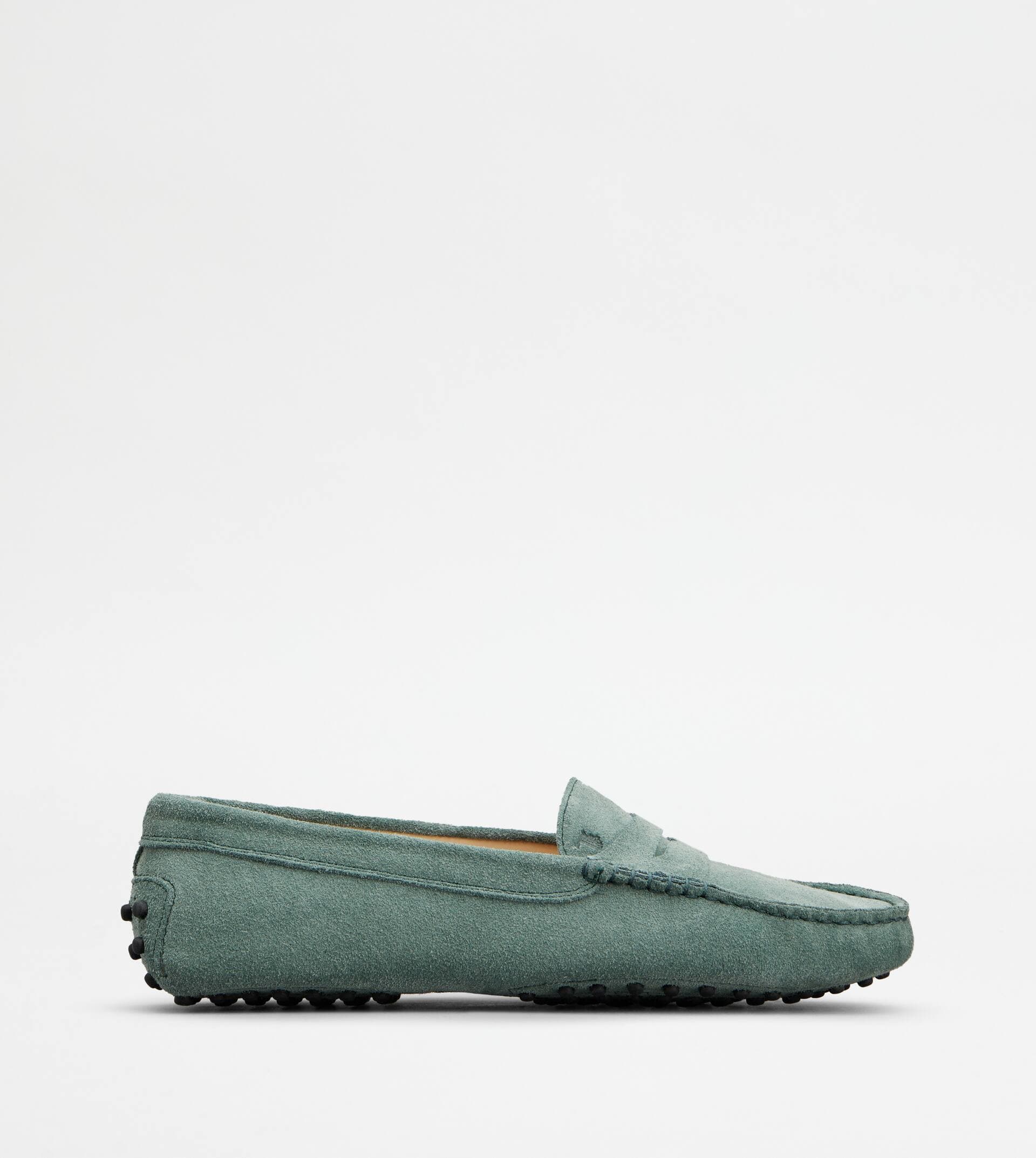 Gommino Driving Shoes in Suede — Green — XXW00G000105CFT027