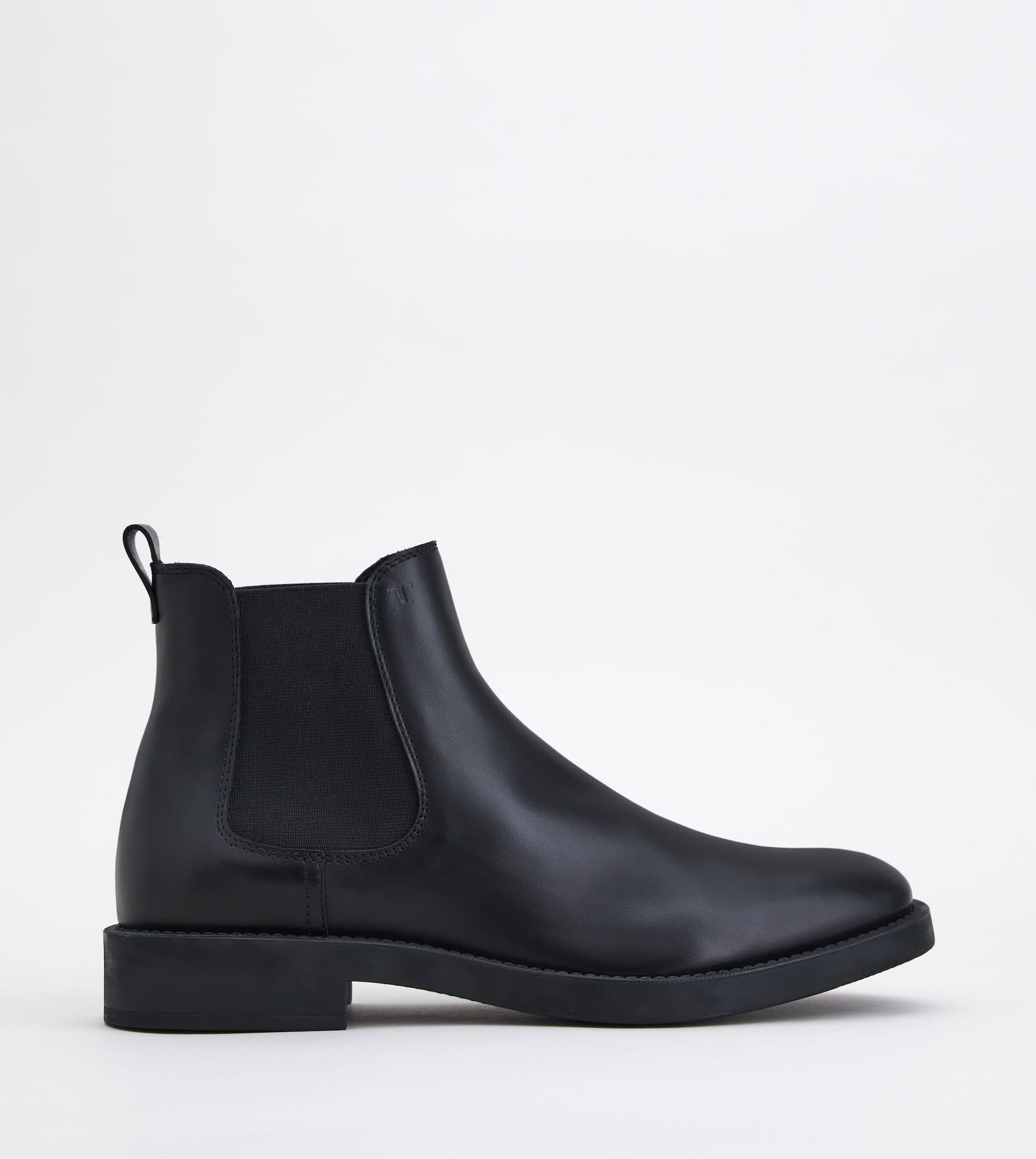 Ankle Boots in Leather — Black — XXW60C0DD50GOCB999