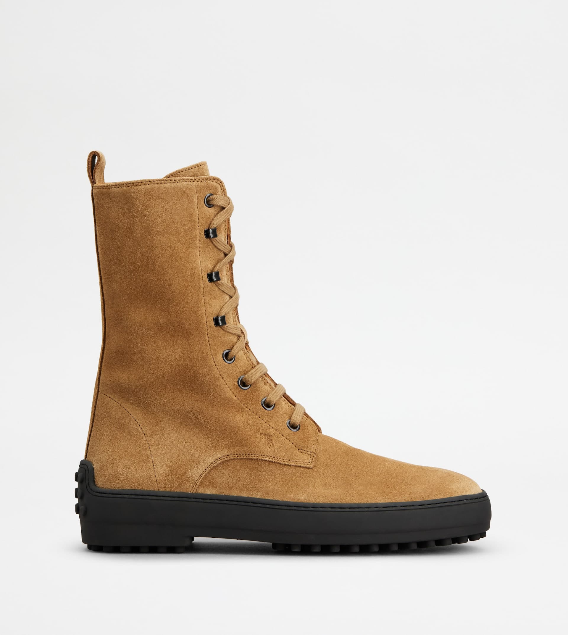Winter Gommino Ankle Boots in Suede — Brown — XXW84L0JU70RE0S816