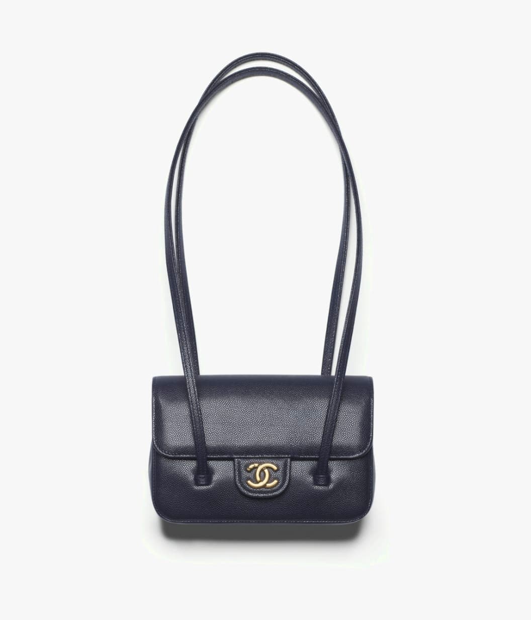 Clutch with leather strap — Grained shiny calfskin & gold-tone metal, dark blue — AP5068B23204U2366