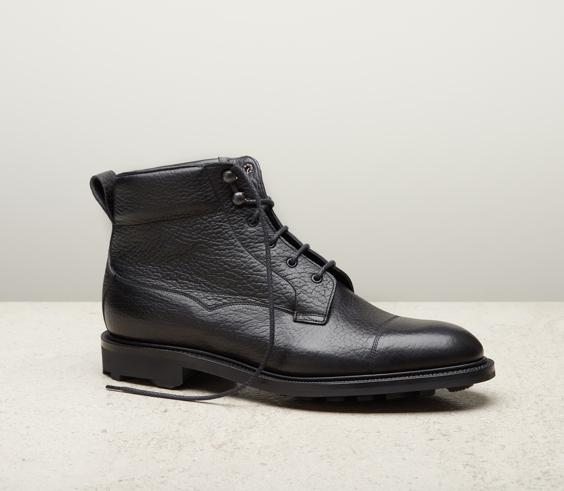 Connemara — black london grain, 303 last — Connemara_303_Black-London-Grain