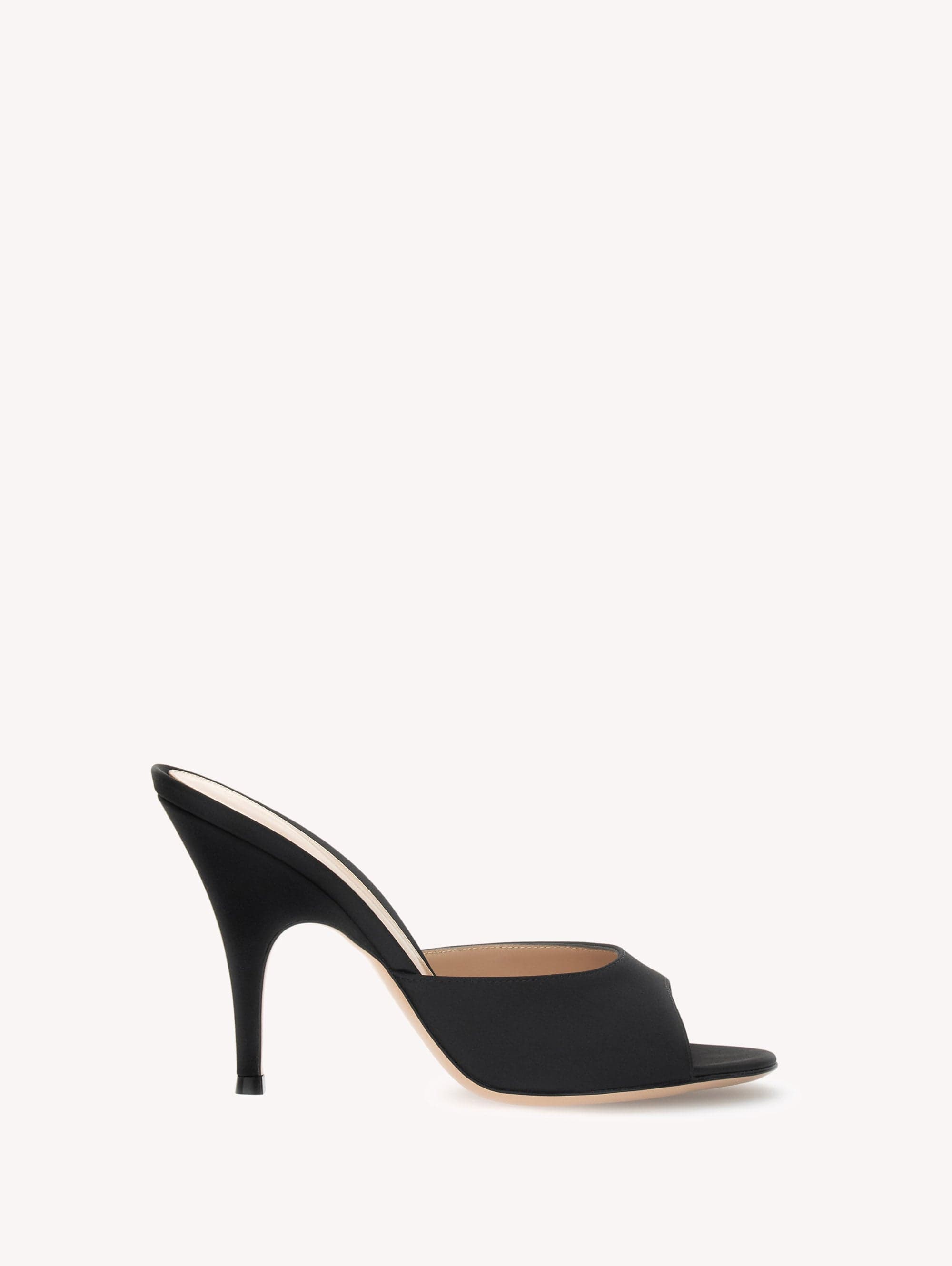 Sofia Mule 95 — G10155.95RIC.CRENERO