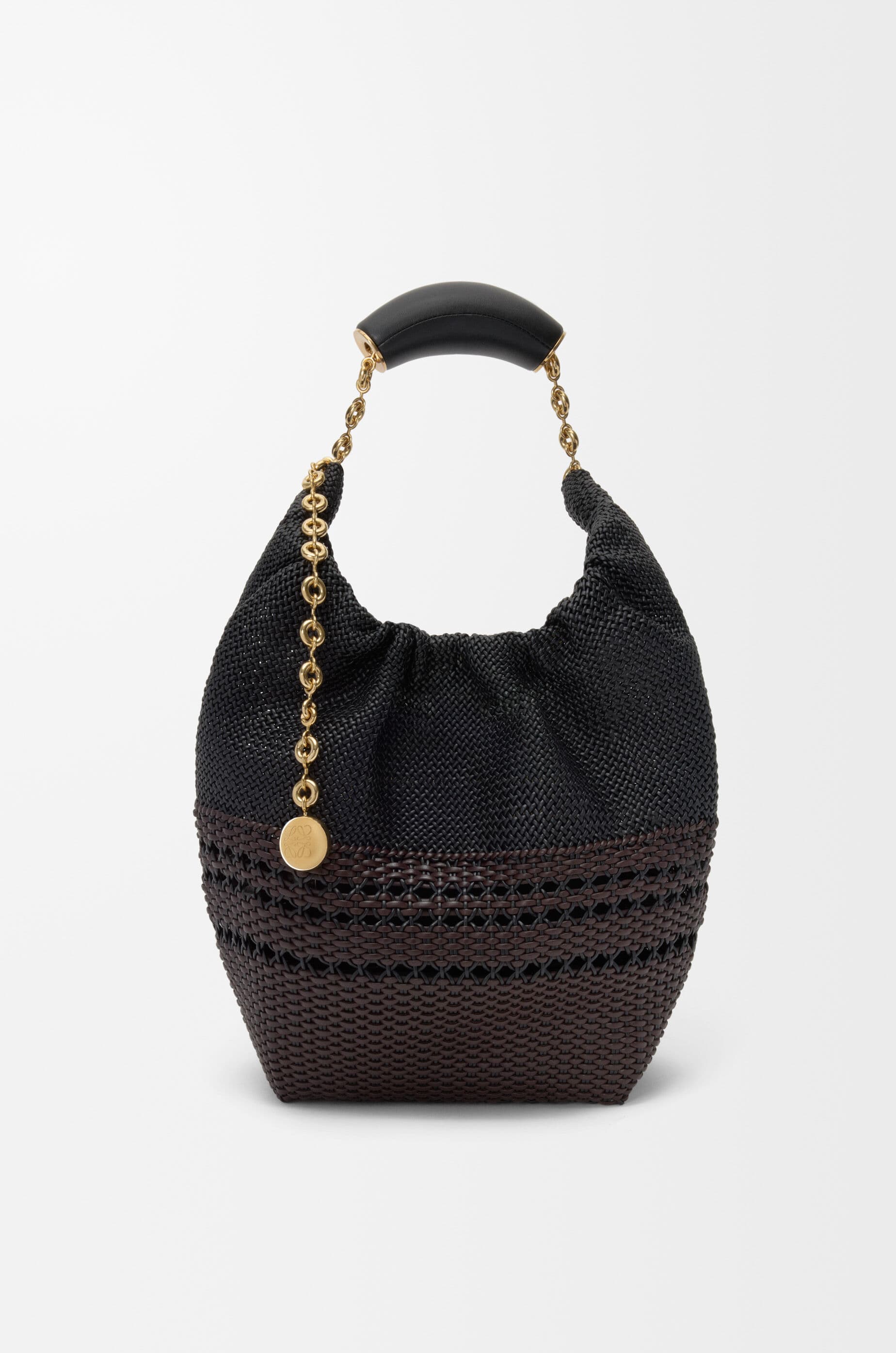 Small Squeeze bag in woven nappa calfskin — A567NCHX29-1103