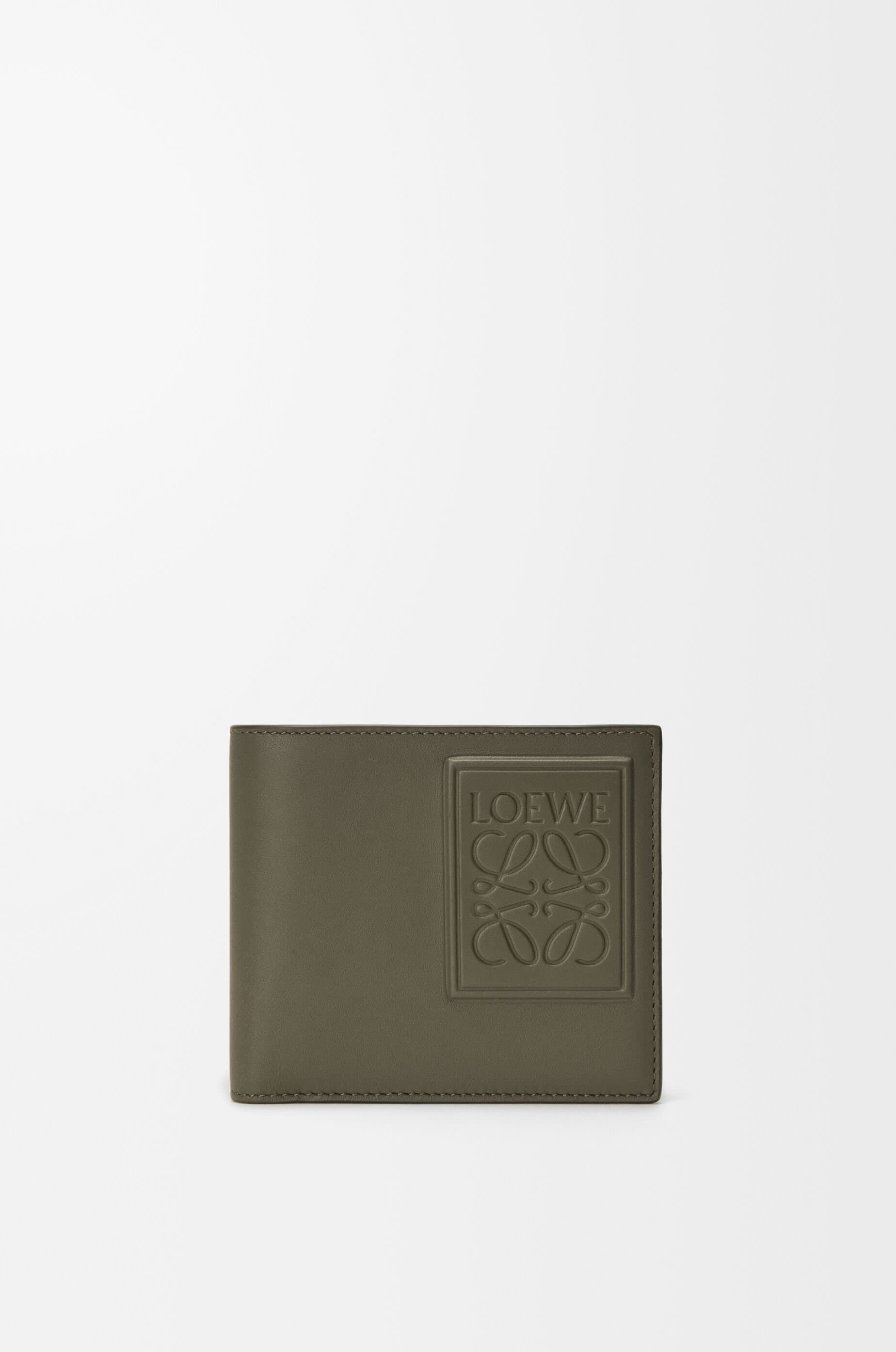Bifold wallet in satin calfskin — C565302X07-4160