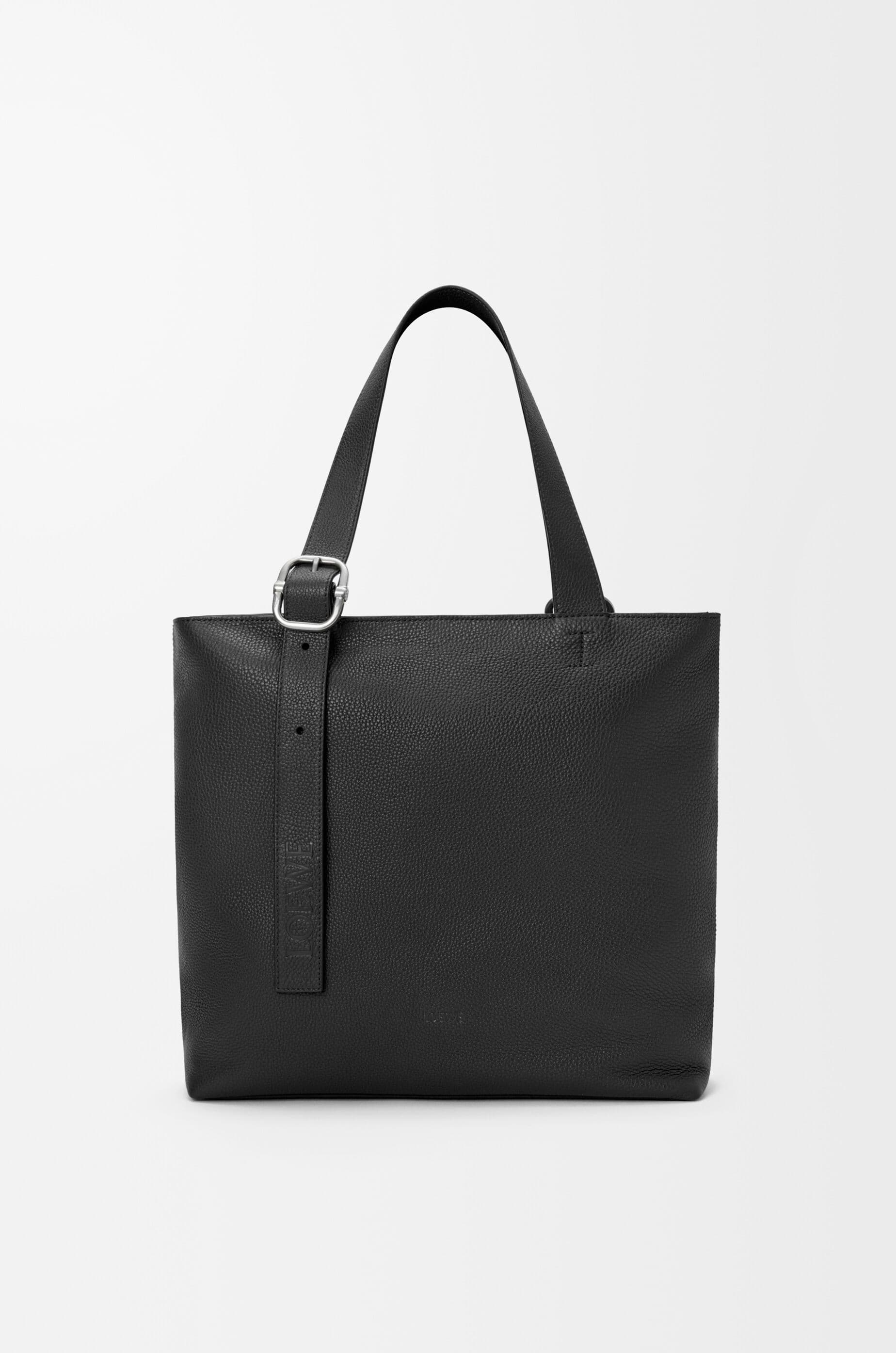 Loop zipped tote in supple grained calfskin — BB22LTTX01-1100
