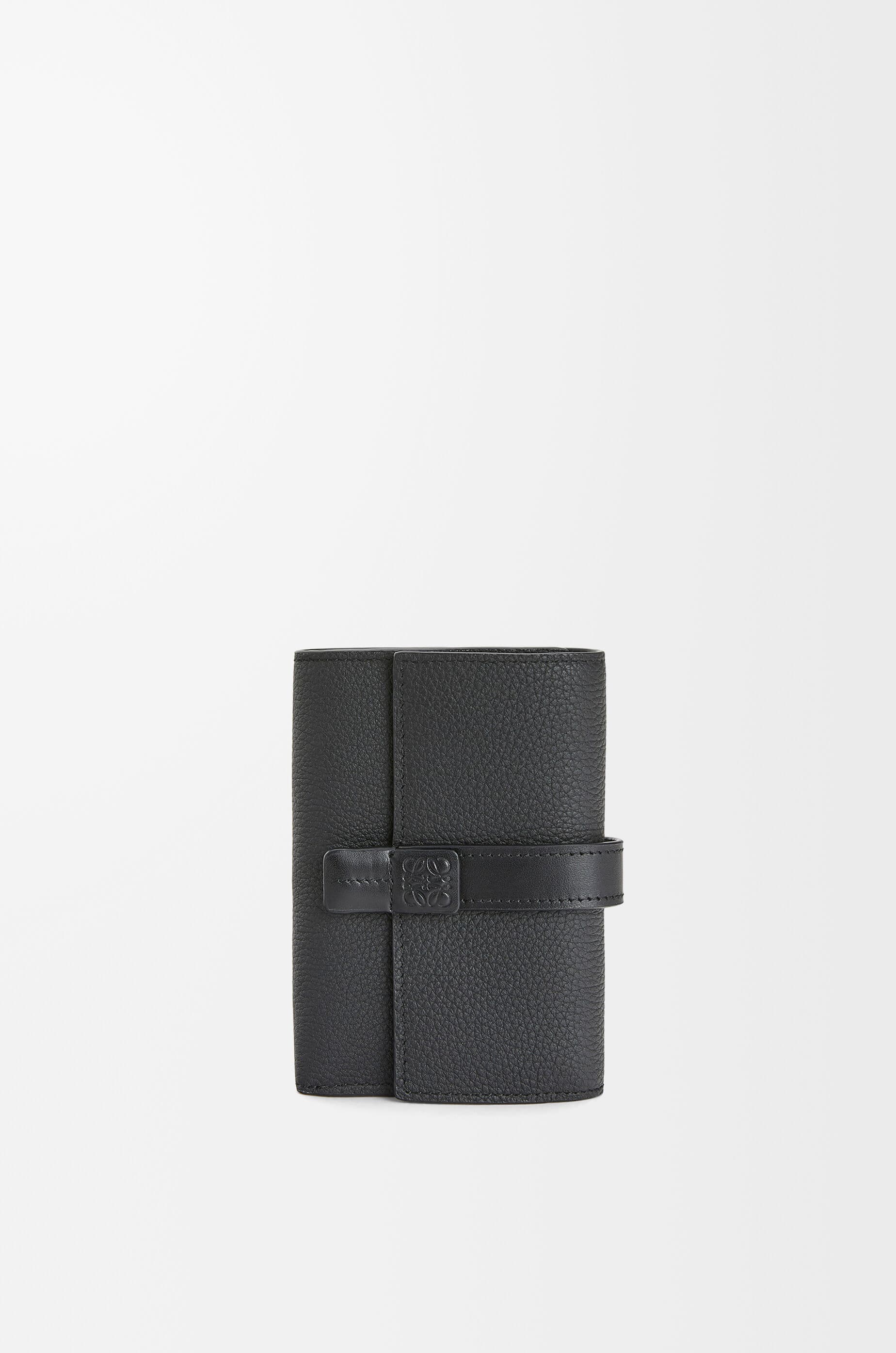 Small vertical wallet in soft grained calfskin — C660S86X04-1100