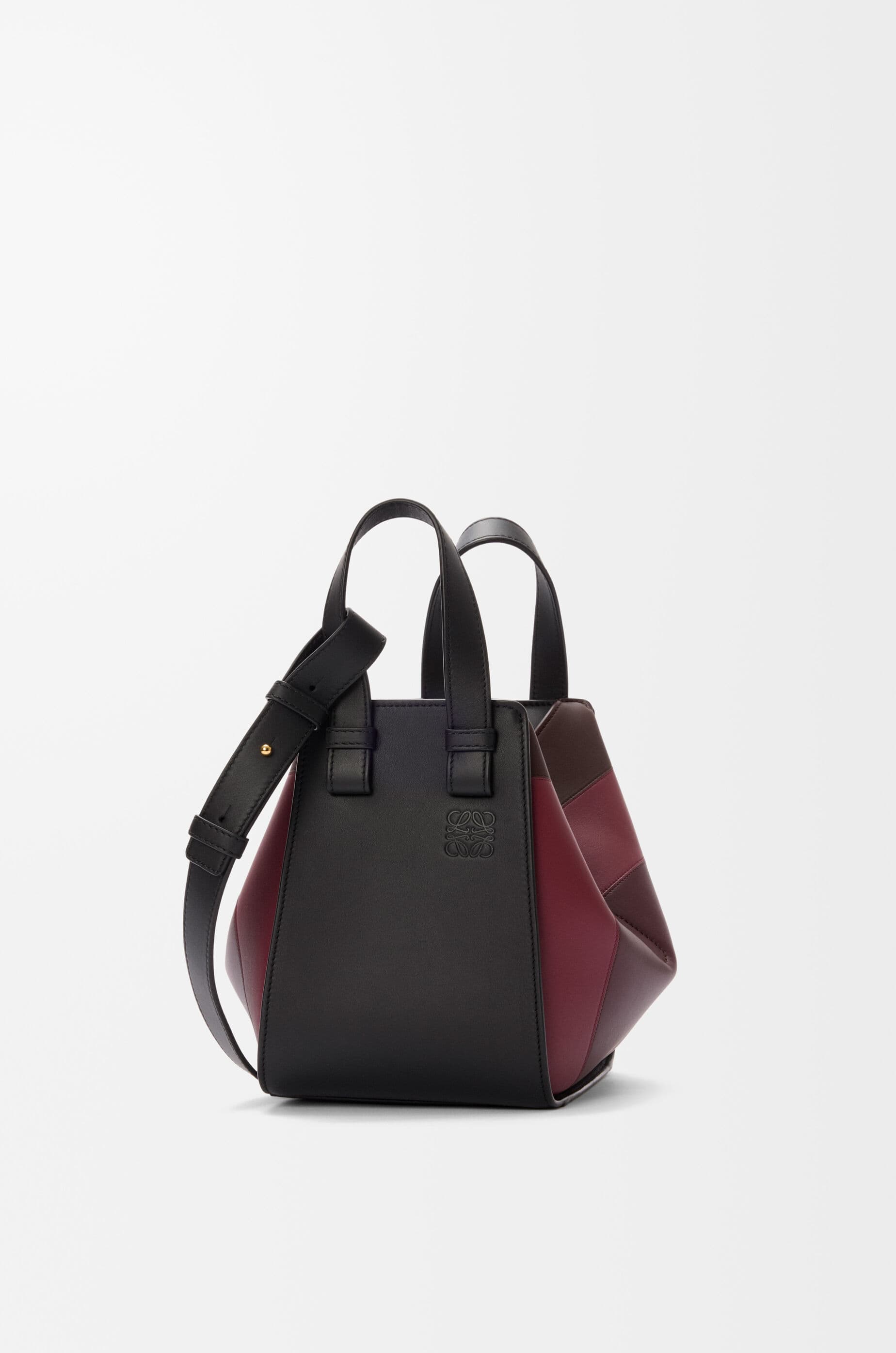 Compact Hammock bag in nappa calfskin — A538H13X60-1101
