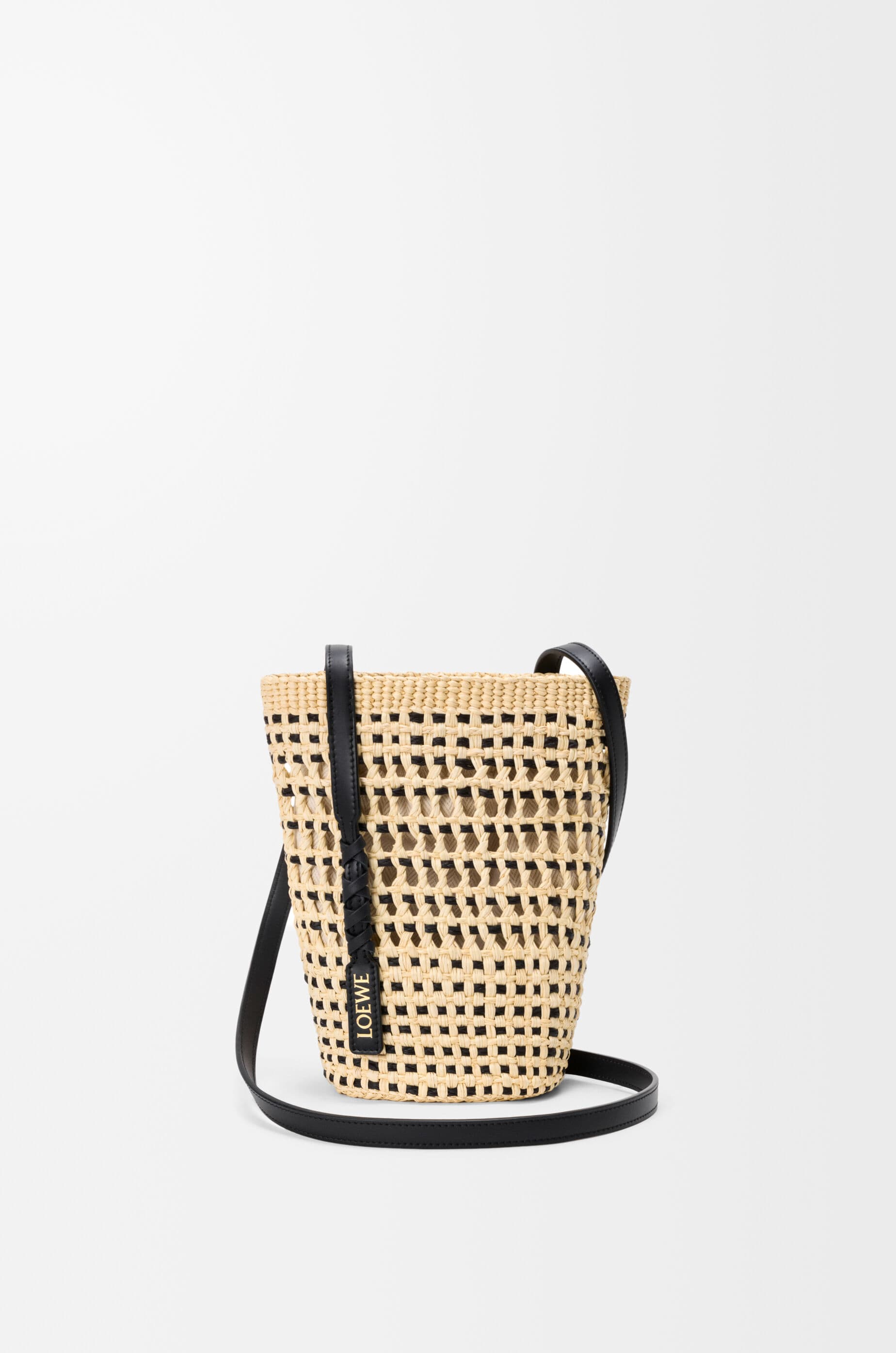 Braid pocket in iraca palm and calfskin — C630IMBX01-2165