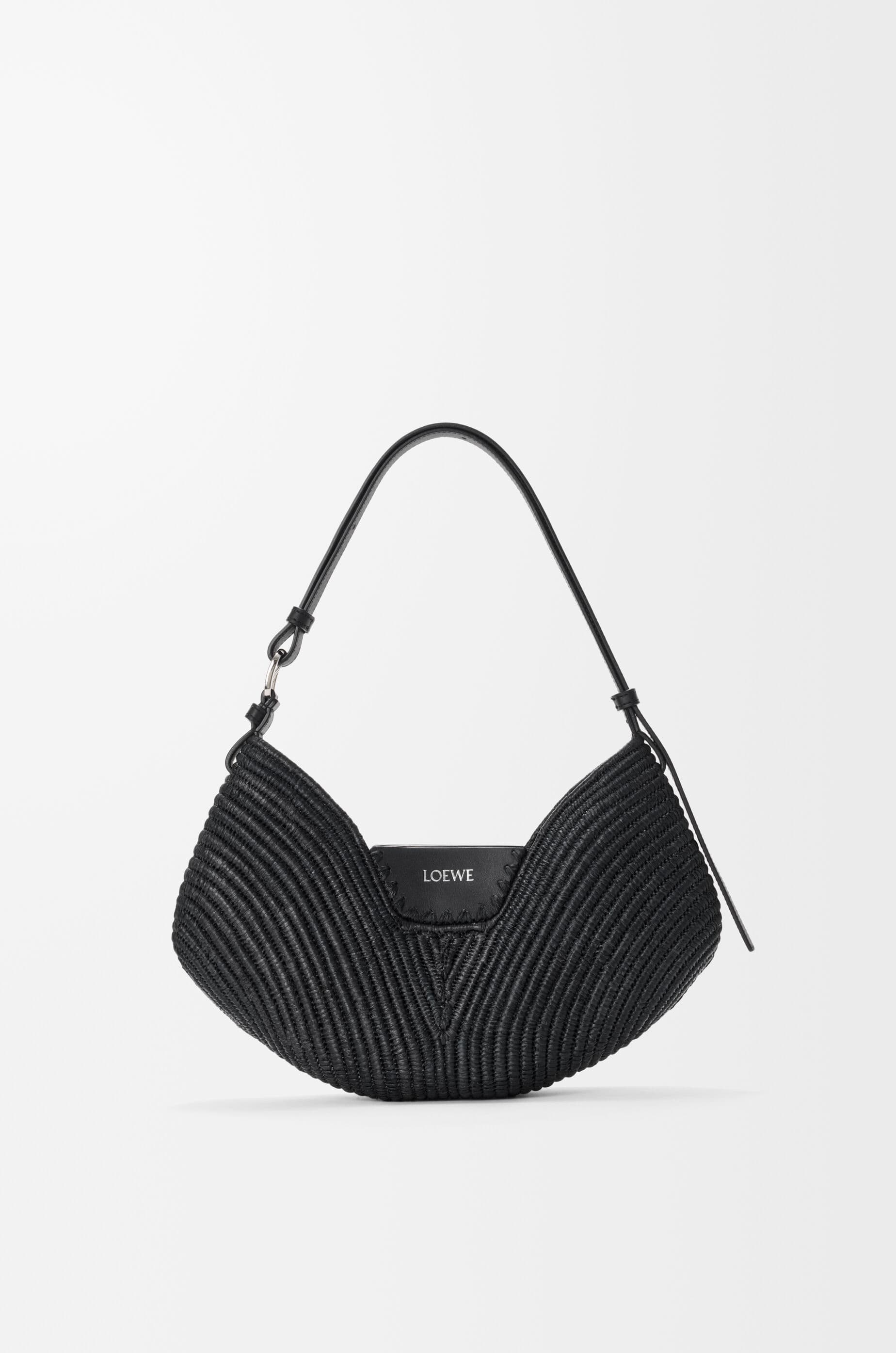 Medium Loewe Swing bag in raffia and calfskin — ASWISWSX09-1100