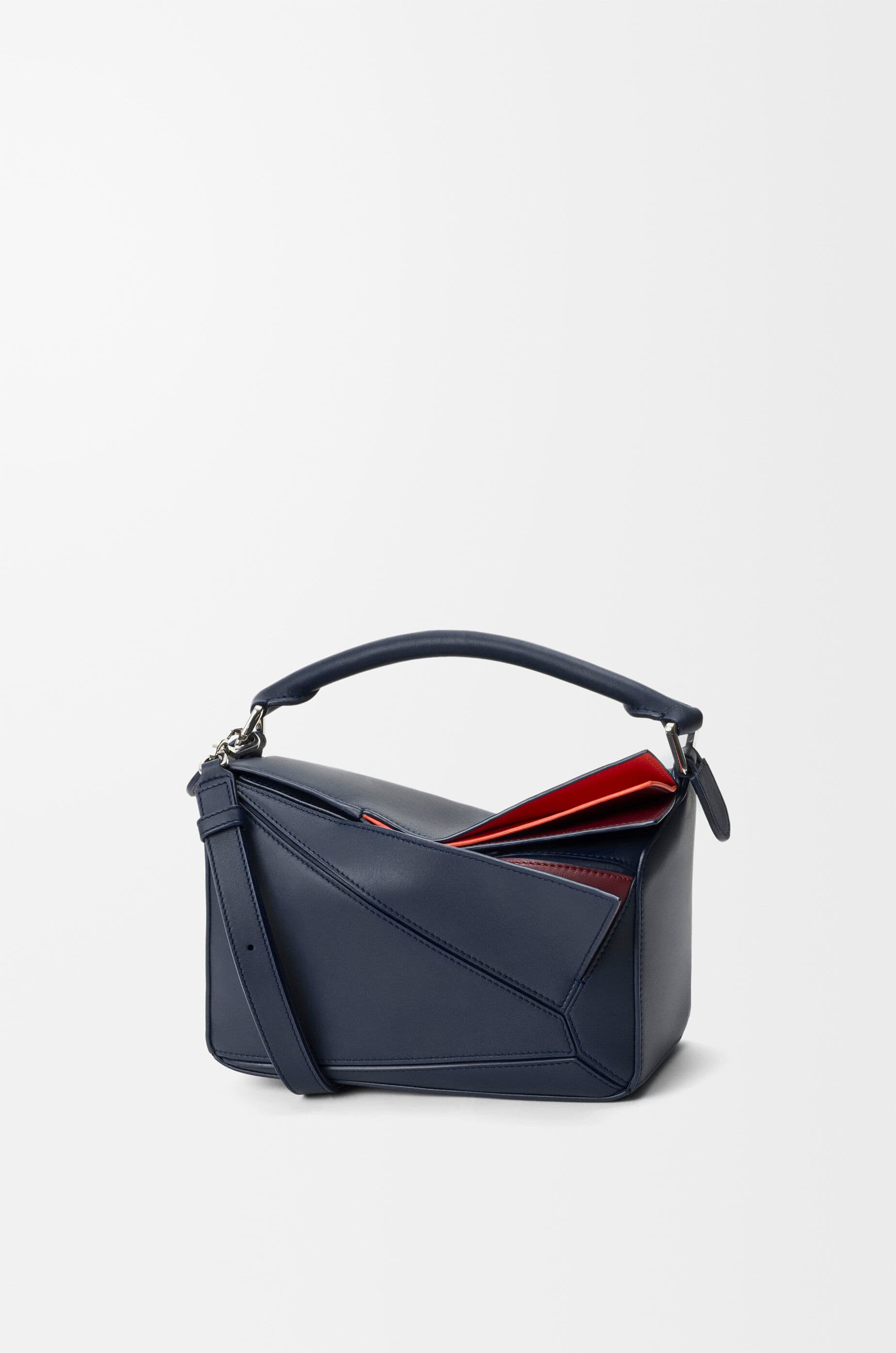 Small layered Puzzle bag in classic calfskin — A510S21XDQ-0223