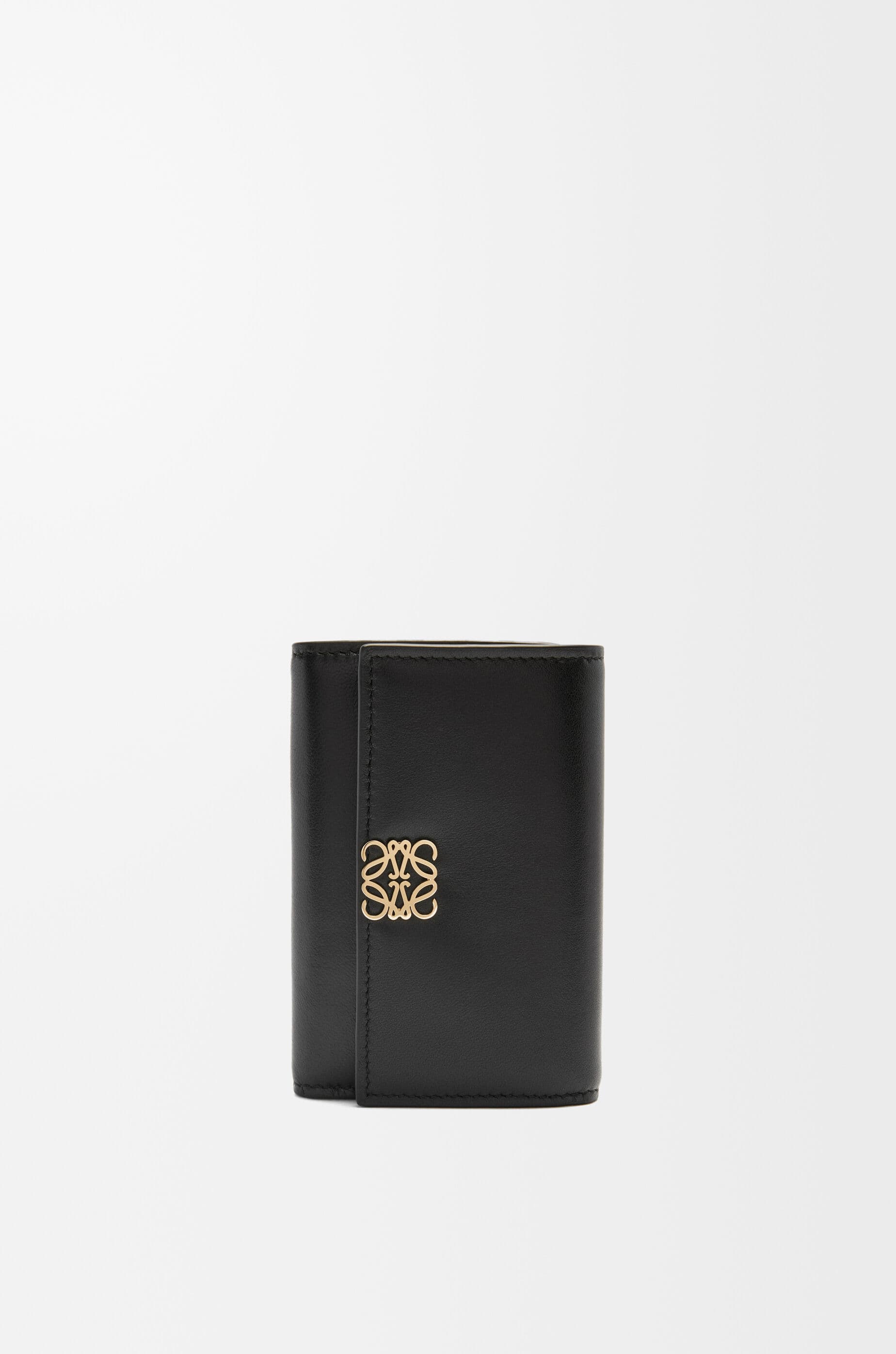 Puffer Anagram small vertical wallet in shiny nappa calfskin — C821S33X06-1100